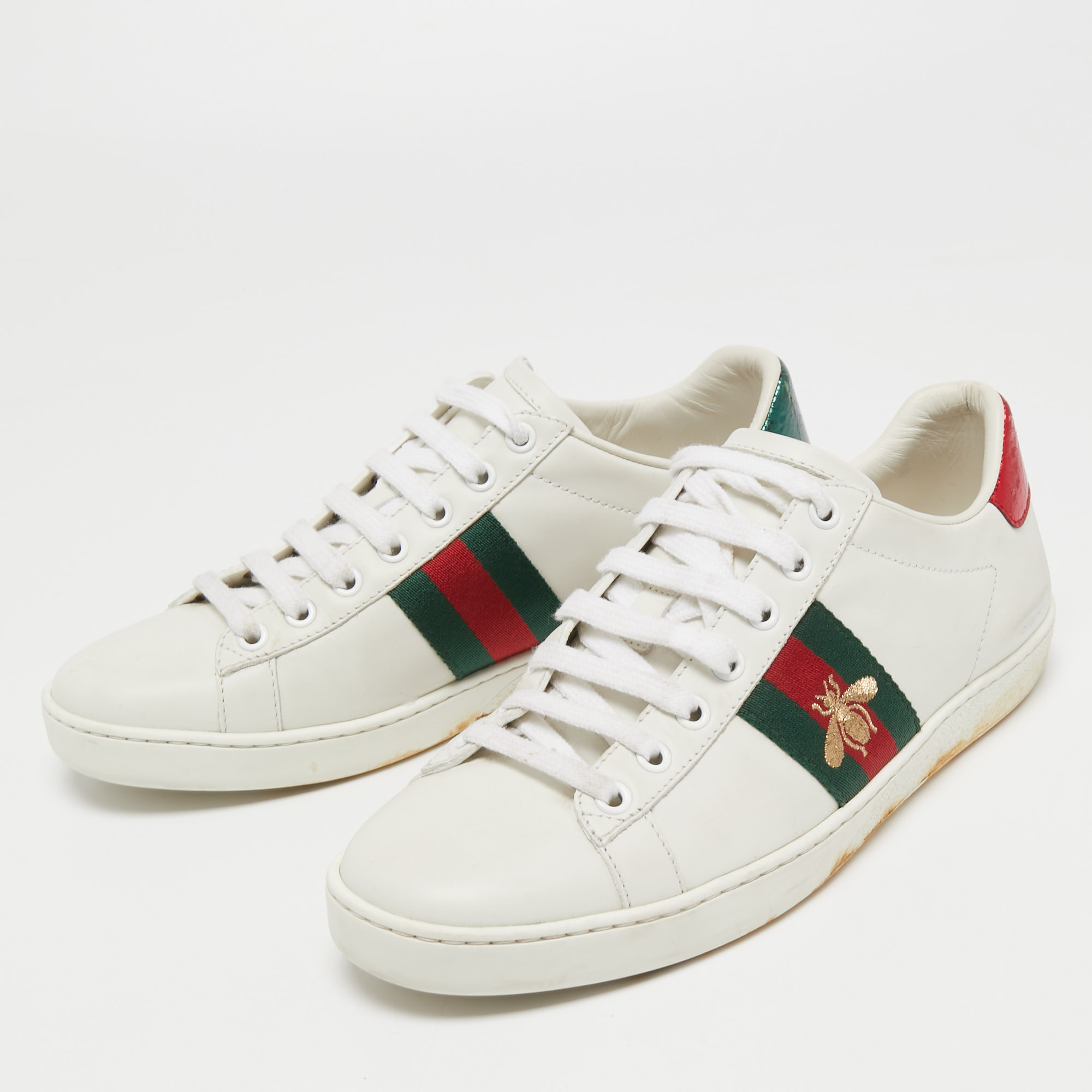 

Gucci White Leather Bee Embroidered Ace Sneakers Size