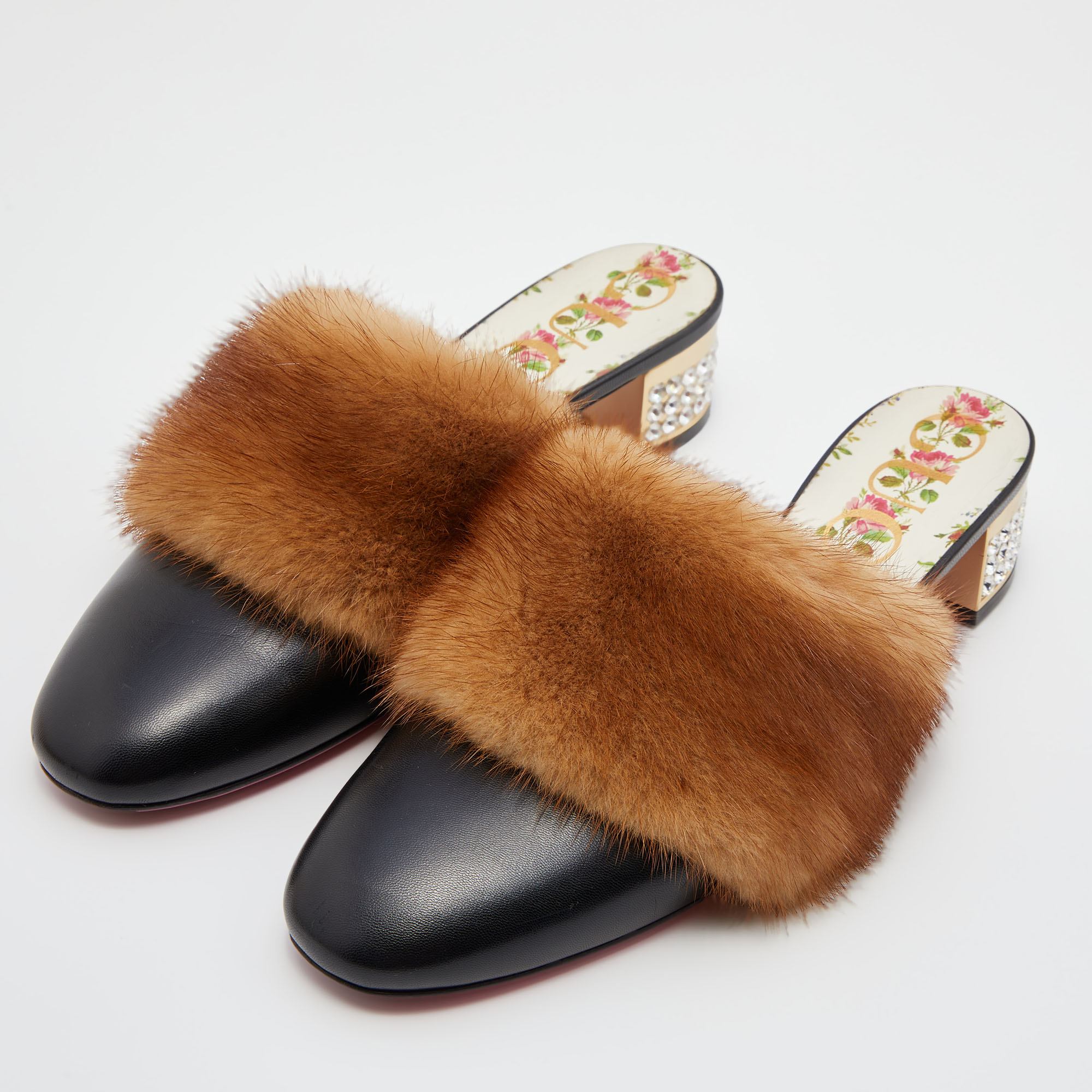 

Gucci Black Leather and Mink Fur Candy Embellished Mules Size