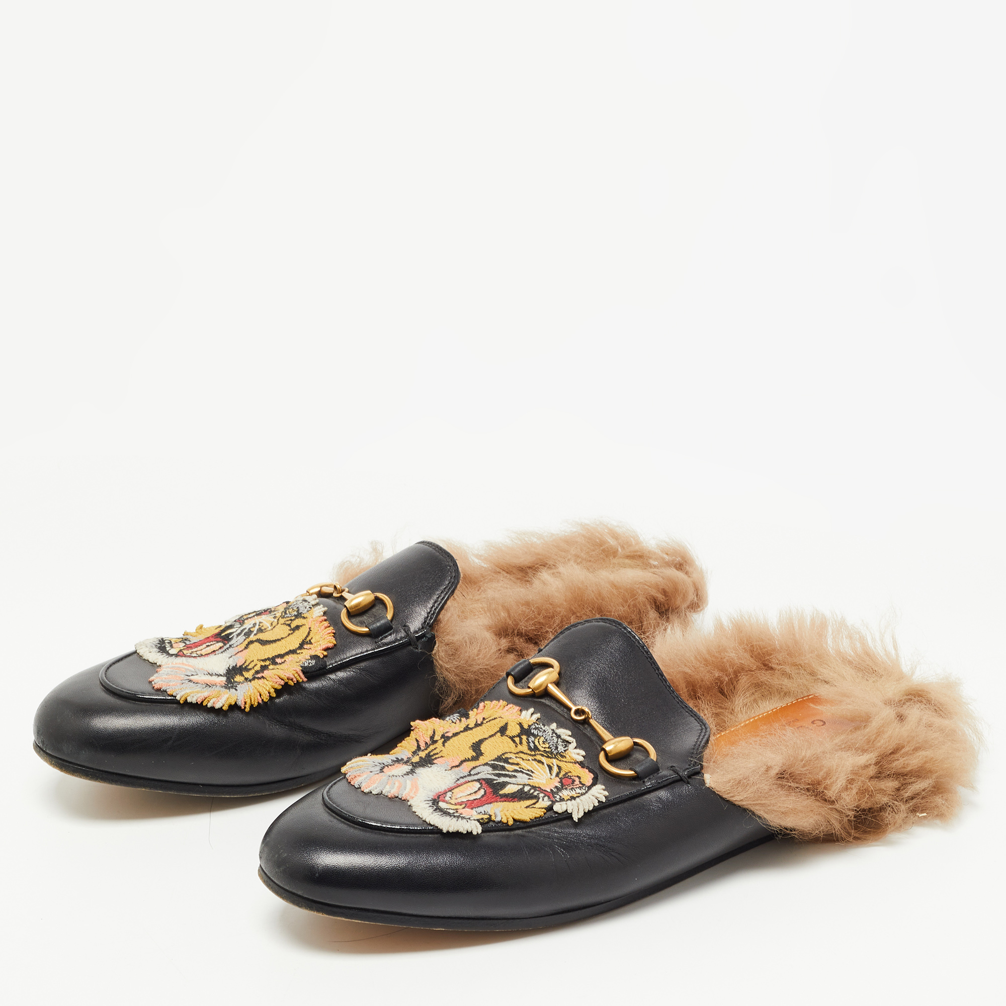 

Gucci Black Tiger Embroidered Leather and Fur Princetown Flat Mules Size