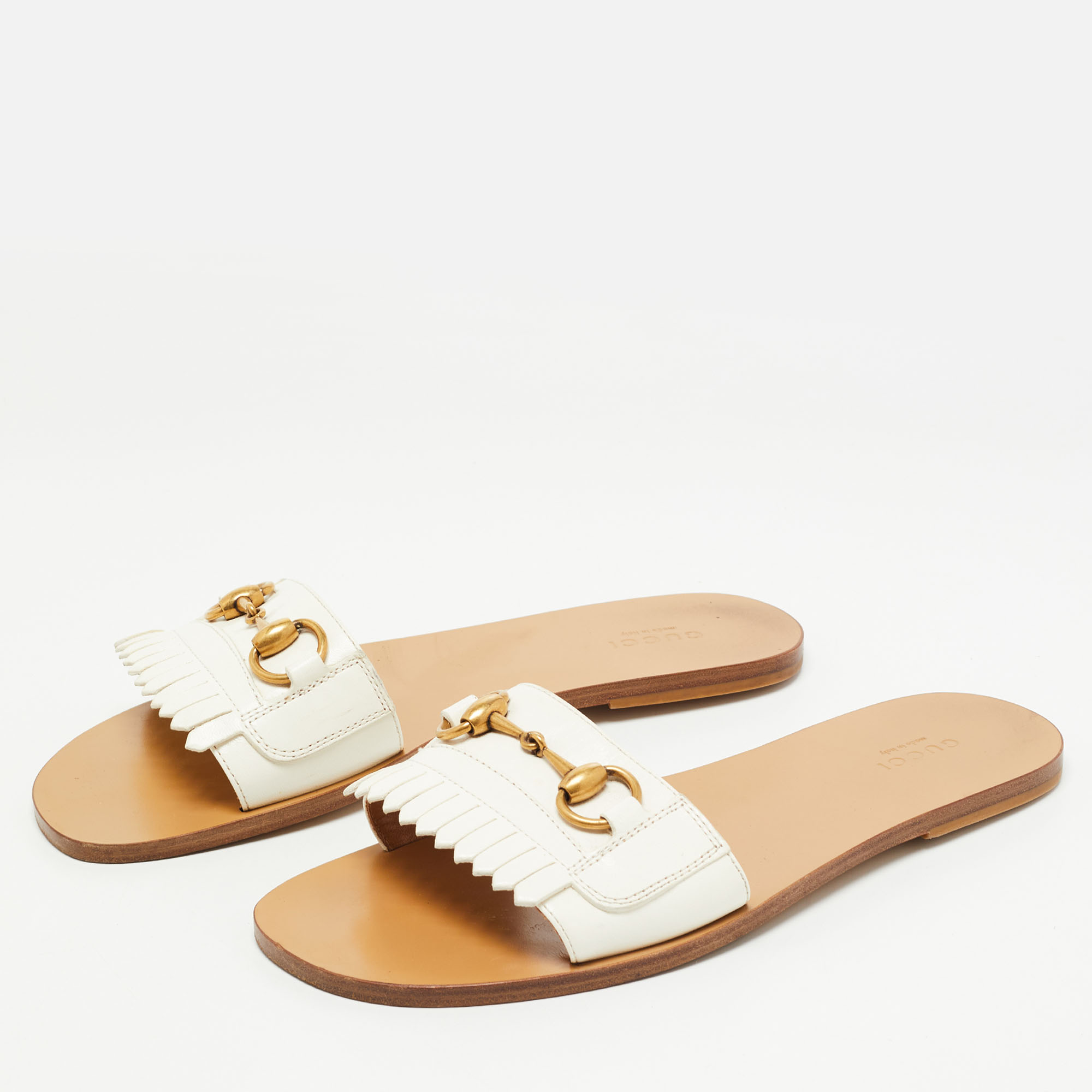 

Gucci White Leather Fringe Trim Accent Slides Size