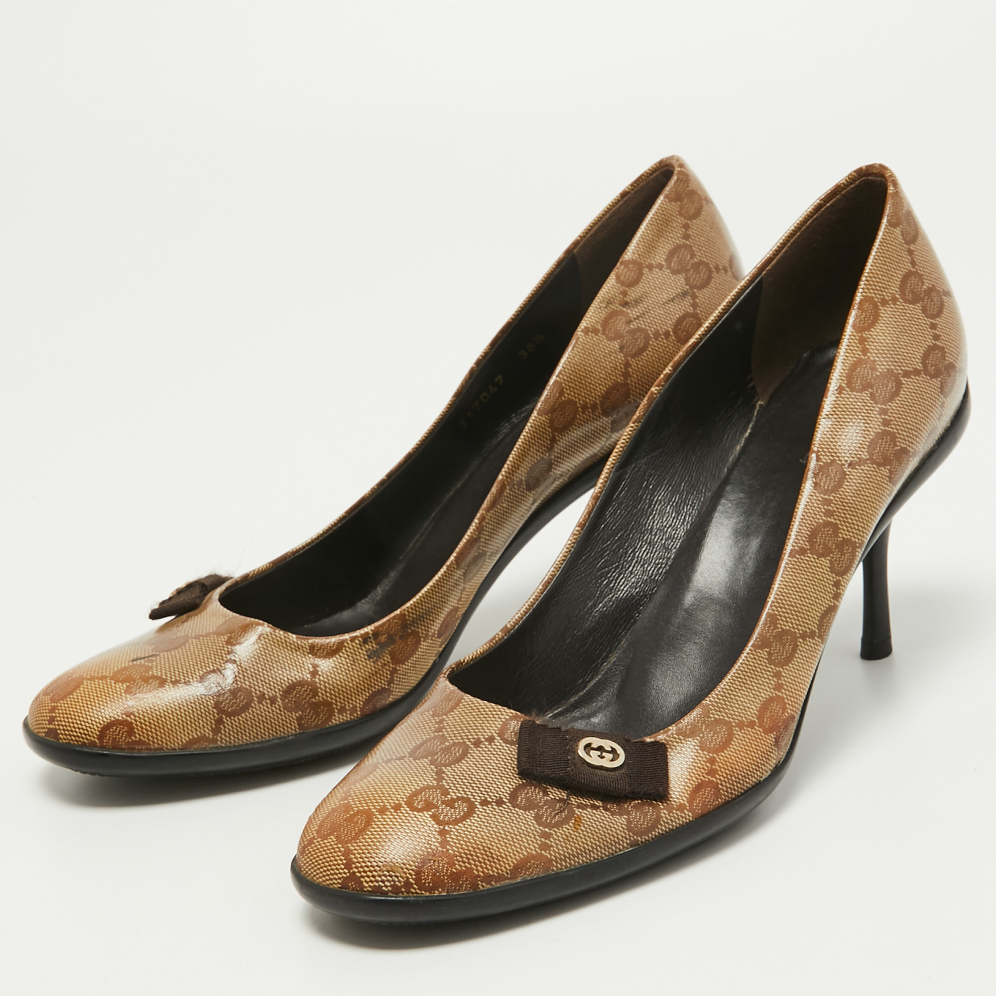 

Gucci Brown/Beige GG Crystal Supreme Canvas Round Toe Pumps Size