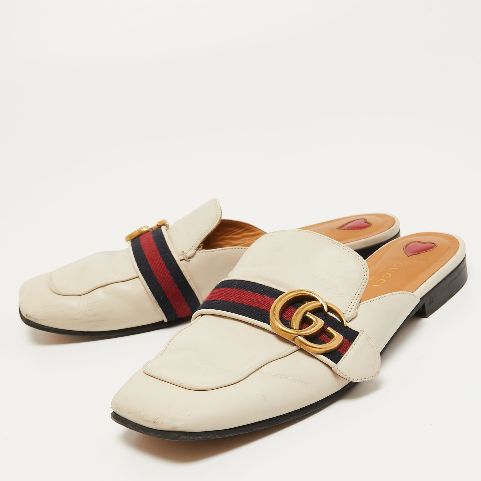 

Gucci Cream Leather Princetown Flat Mules Size