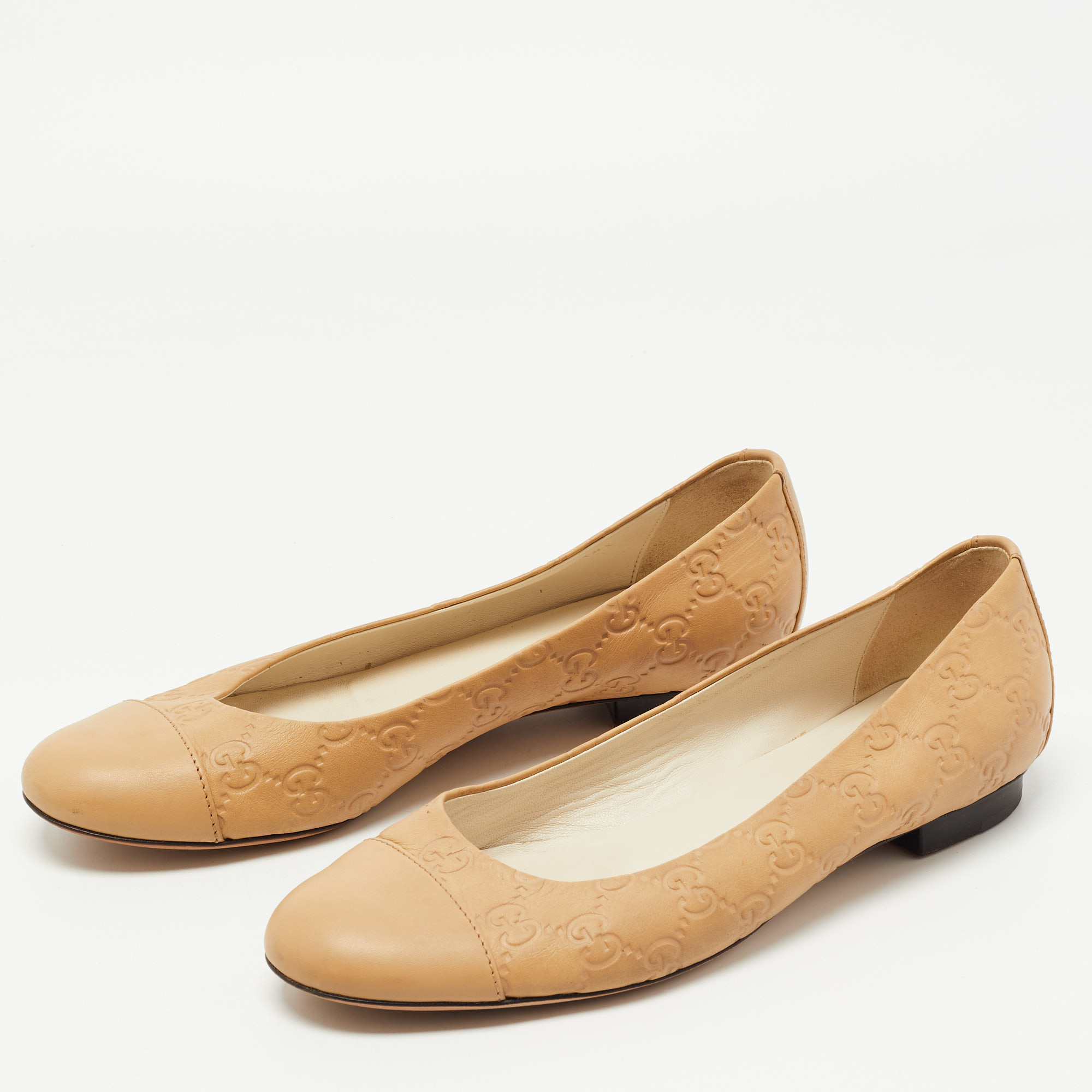 

Gucci Beige Leather Guccissima Ballet Flats Size