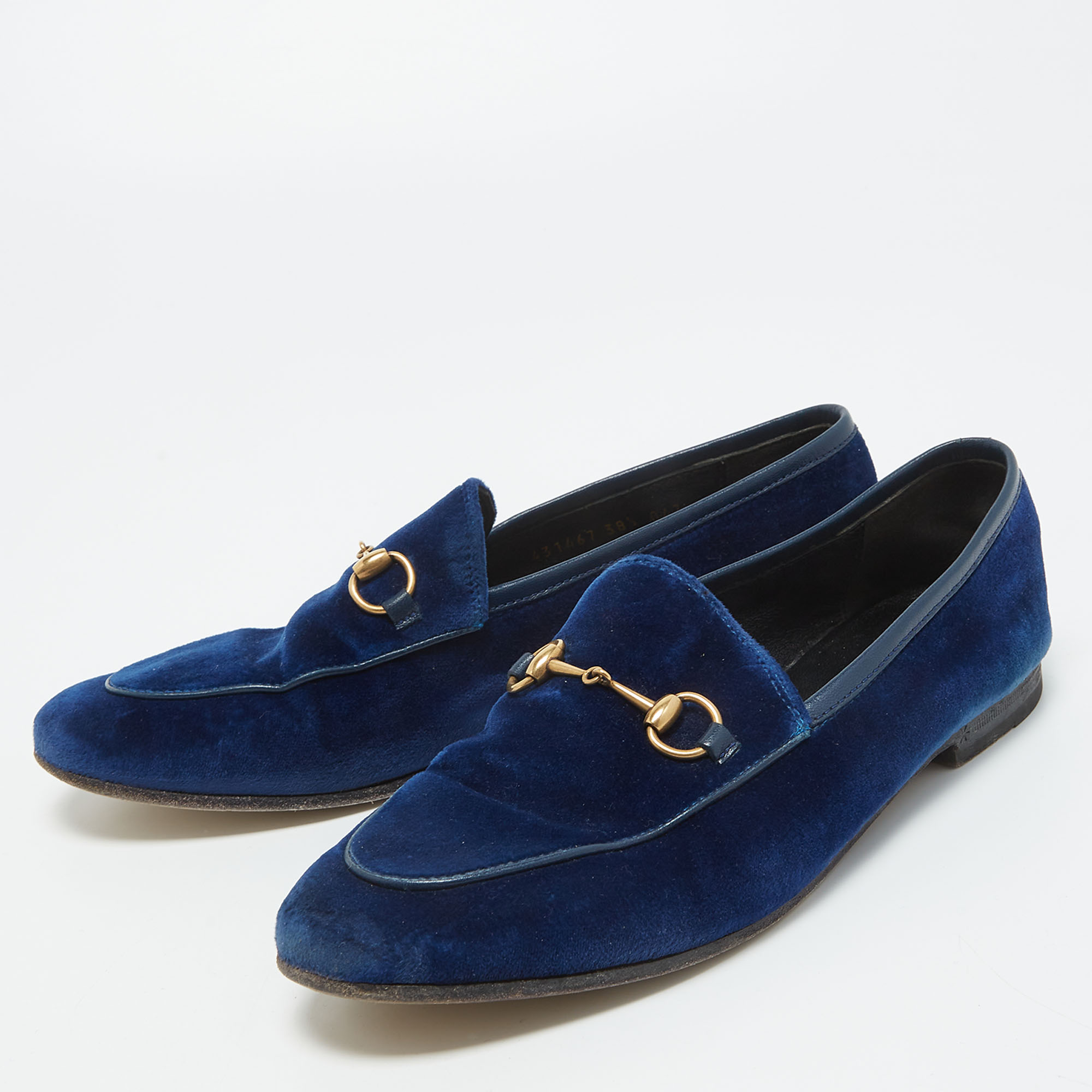 

Gucci Blue Velvet Jordaan Loafers Size