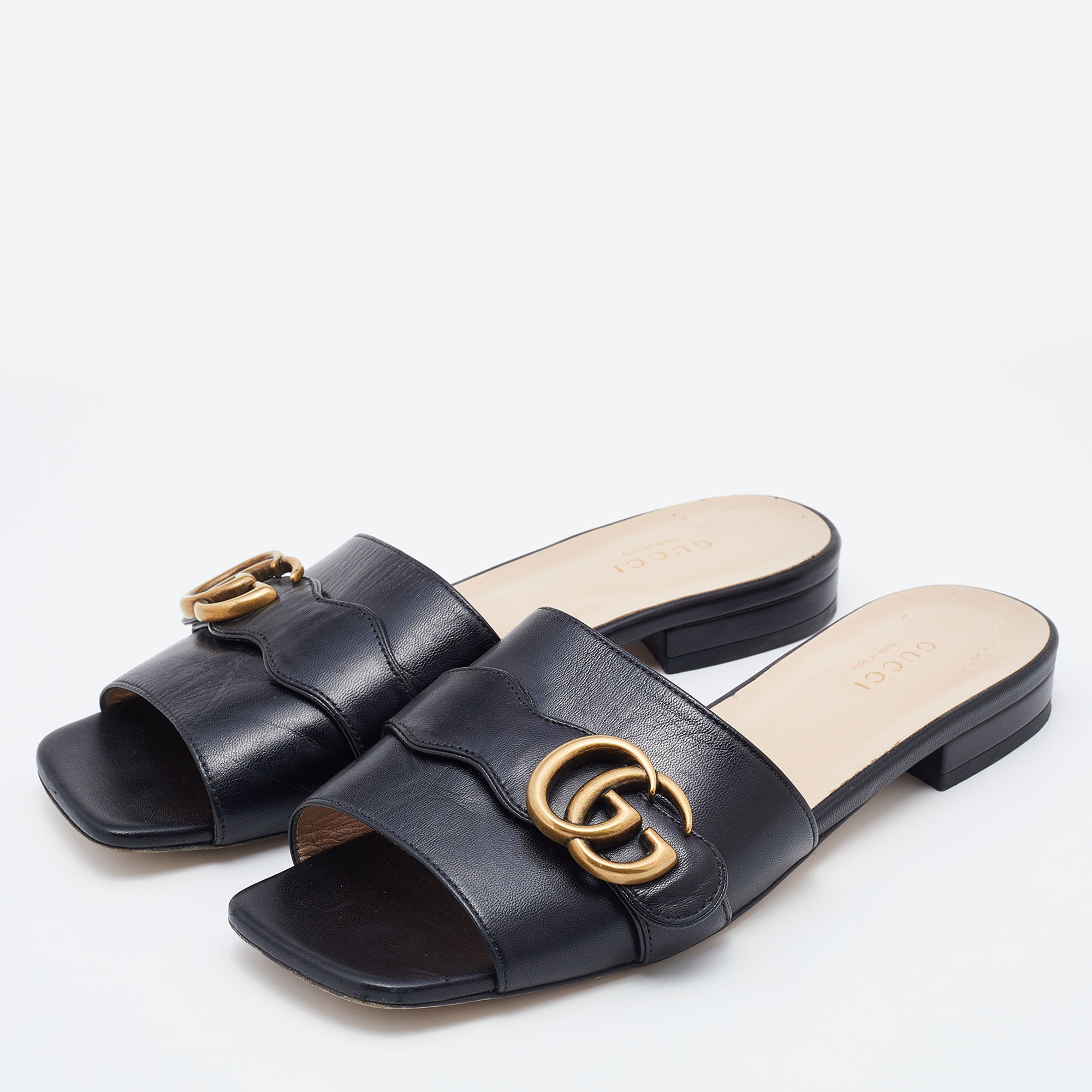 

Gucci Black Leather Interlocking G Buckle Slide Sandals Size