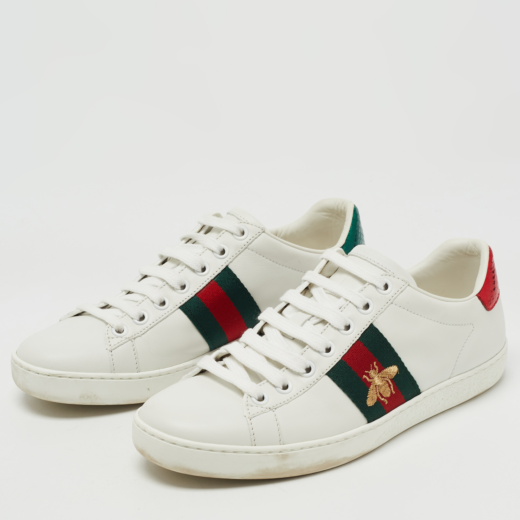 

Gucci White Leather Embroidered Bee Ace Sneakers Size