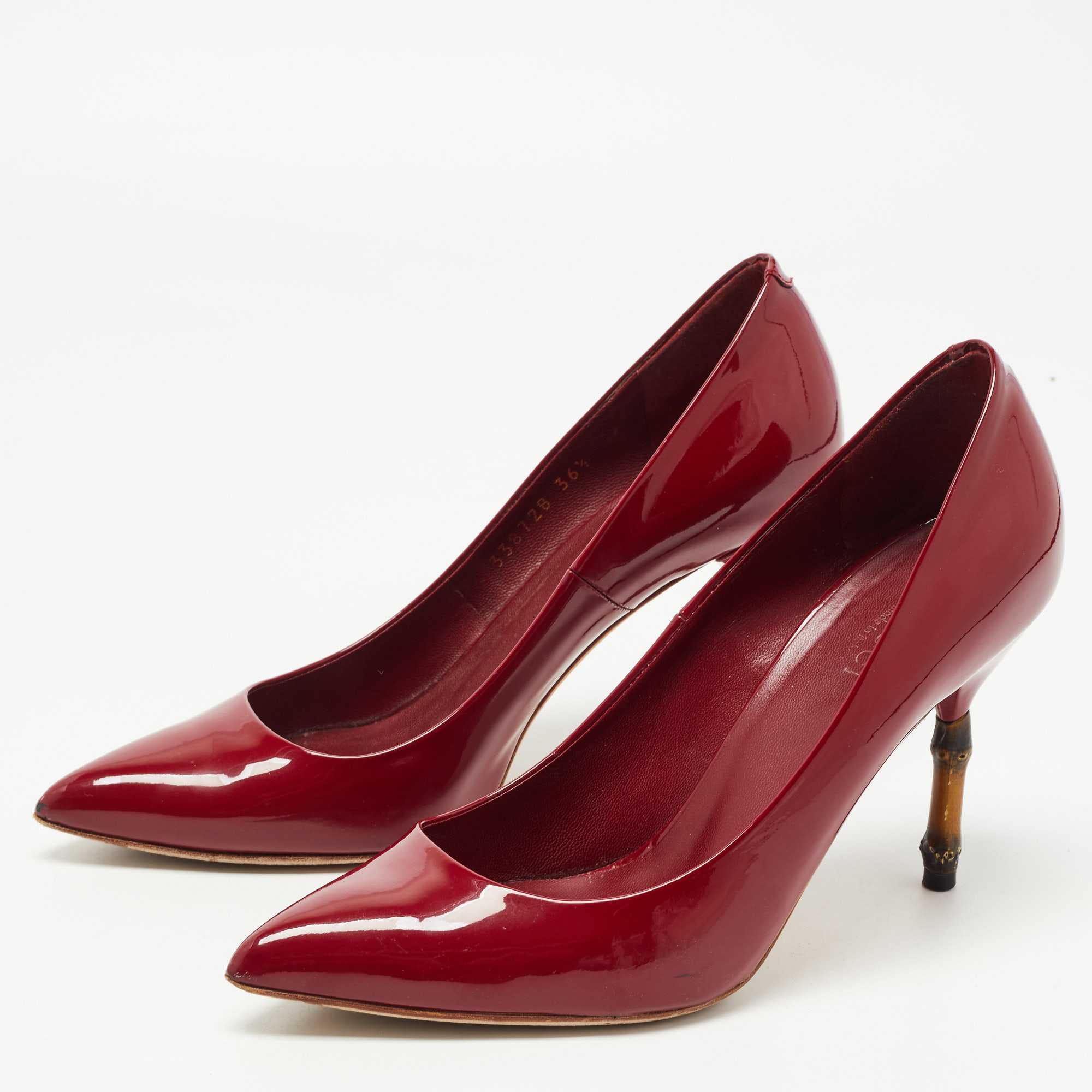 

Gucci Red Patent Leather Pointed Toe Pumps Size