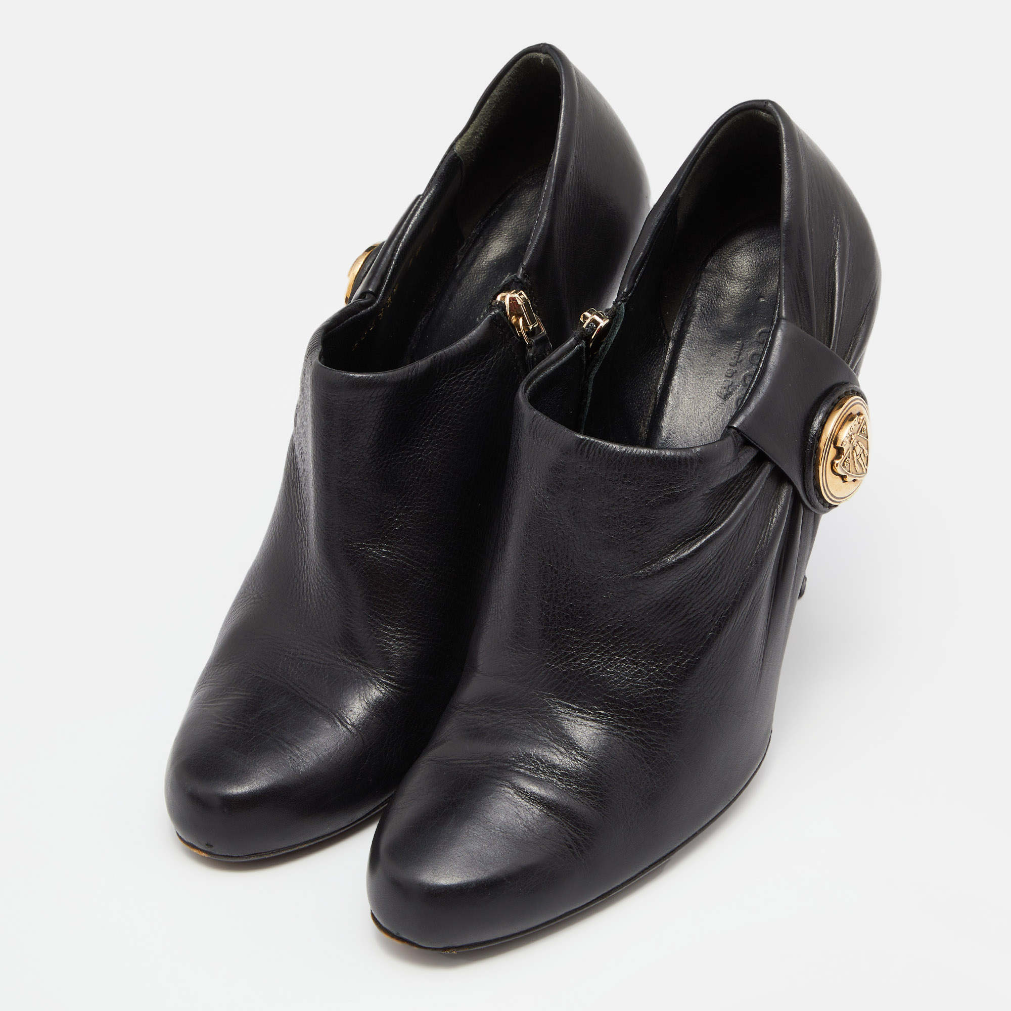

Gucci Black Leather Hysteria Ankle Booties Size
