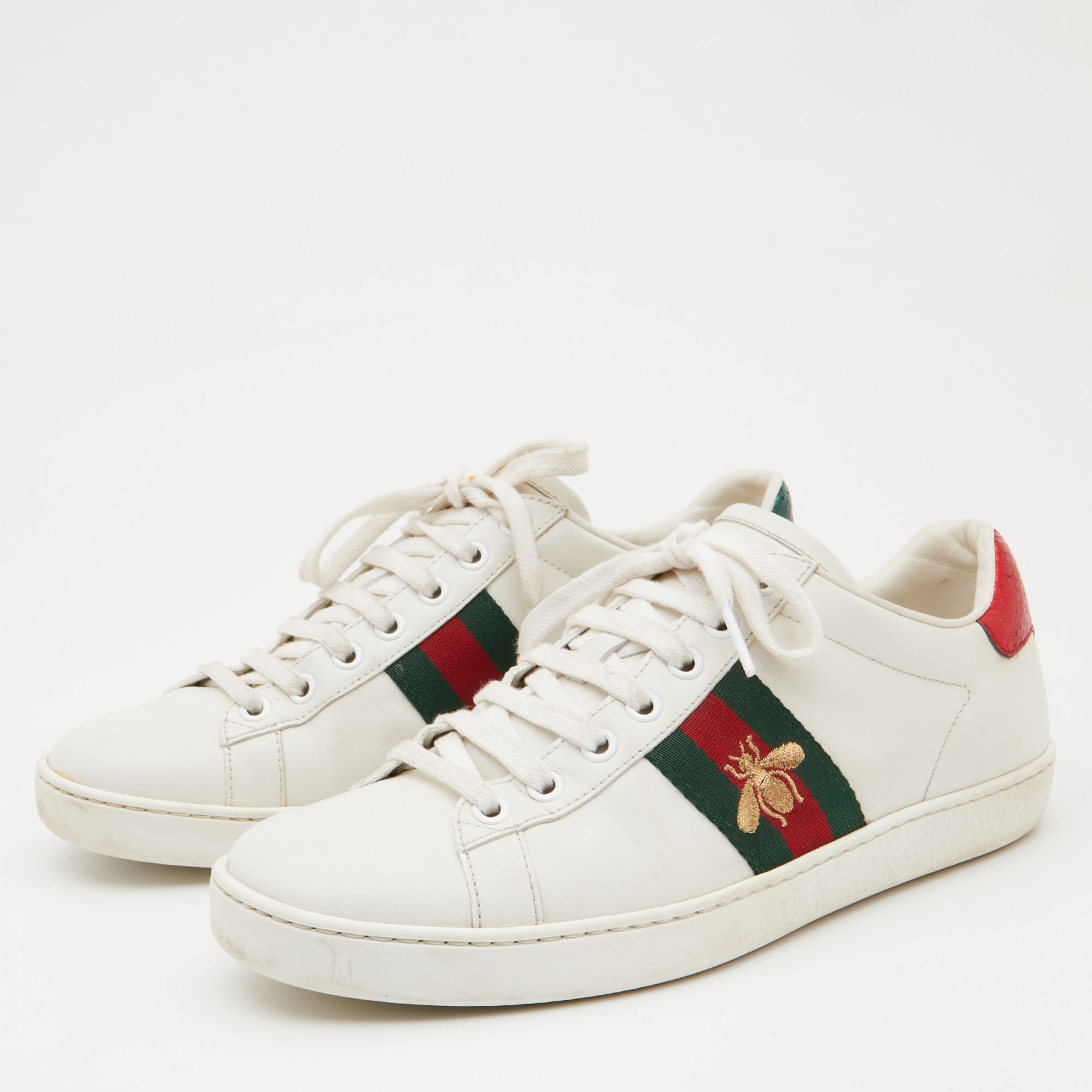 

Gucci White Leather Bee Embroidered Ace Sneakers Size