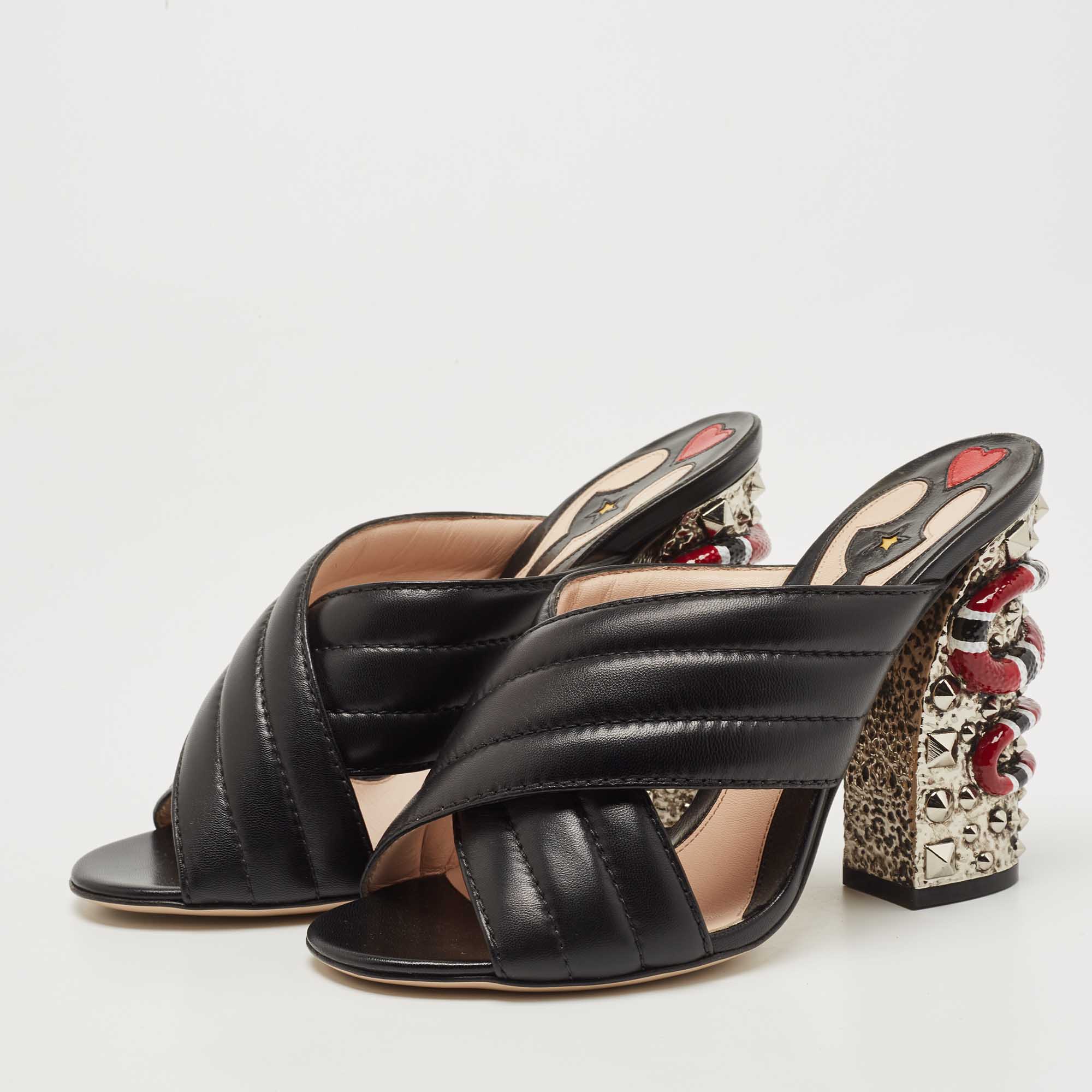 

Gucci Black Leather Webby Slide Sandals Size