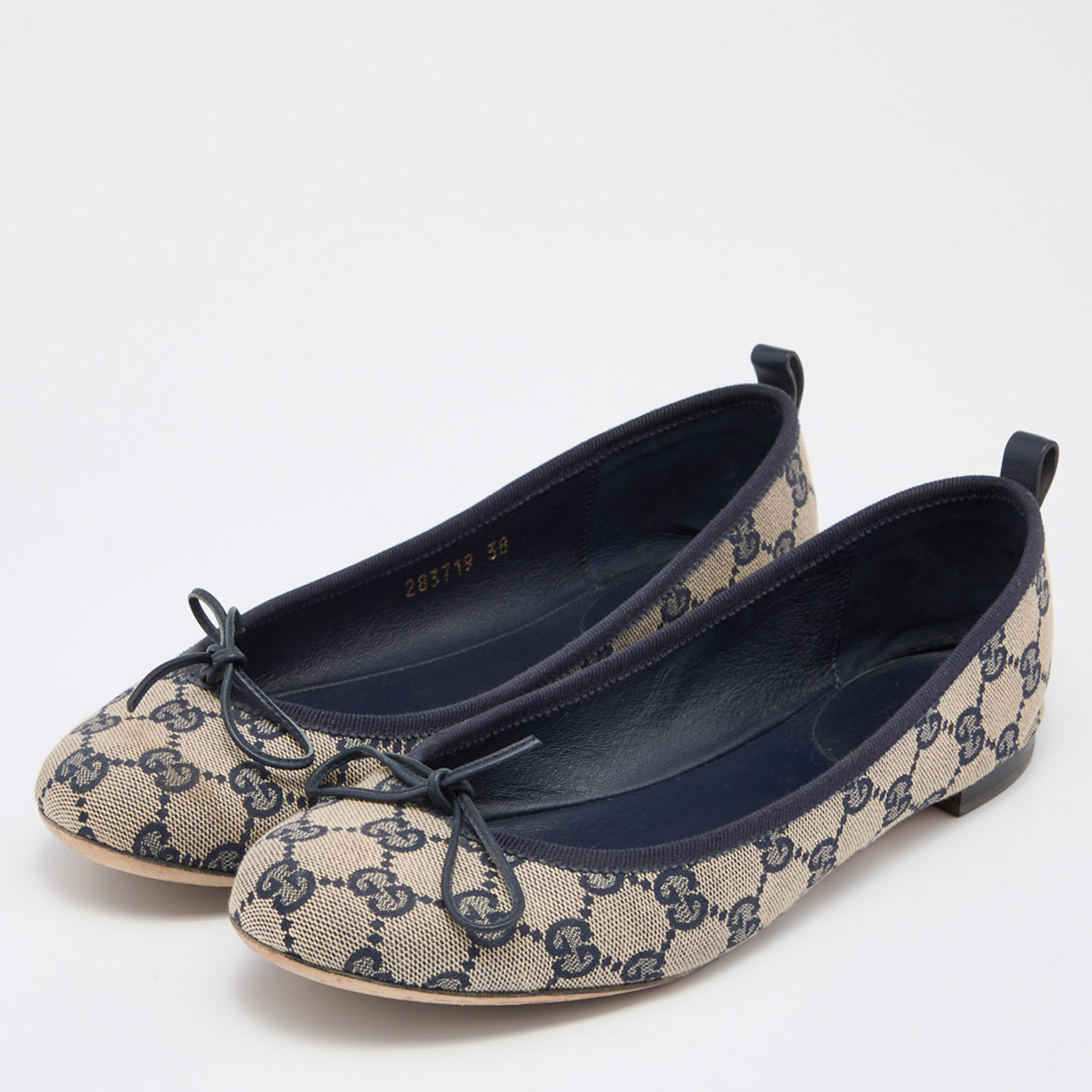 

Gucci Navy Blue GG Canvas Ali Ballet Flats Size