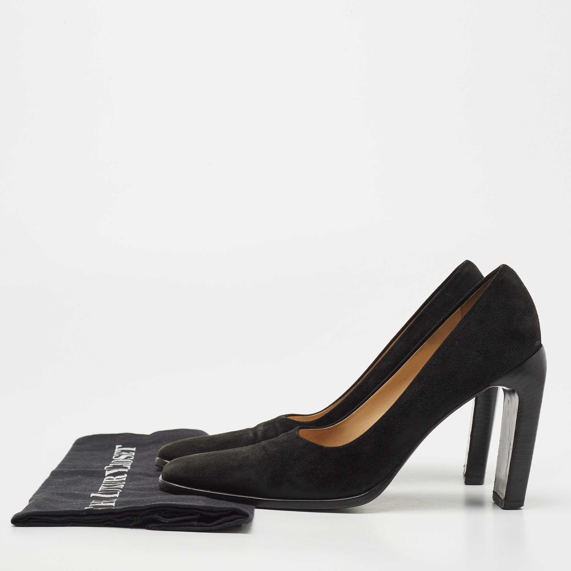 Gucci Black Suede Square Toe Pumps Size 38.5 