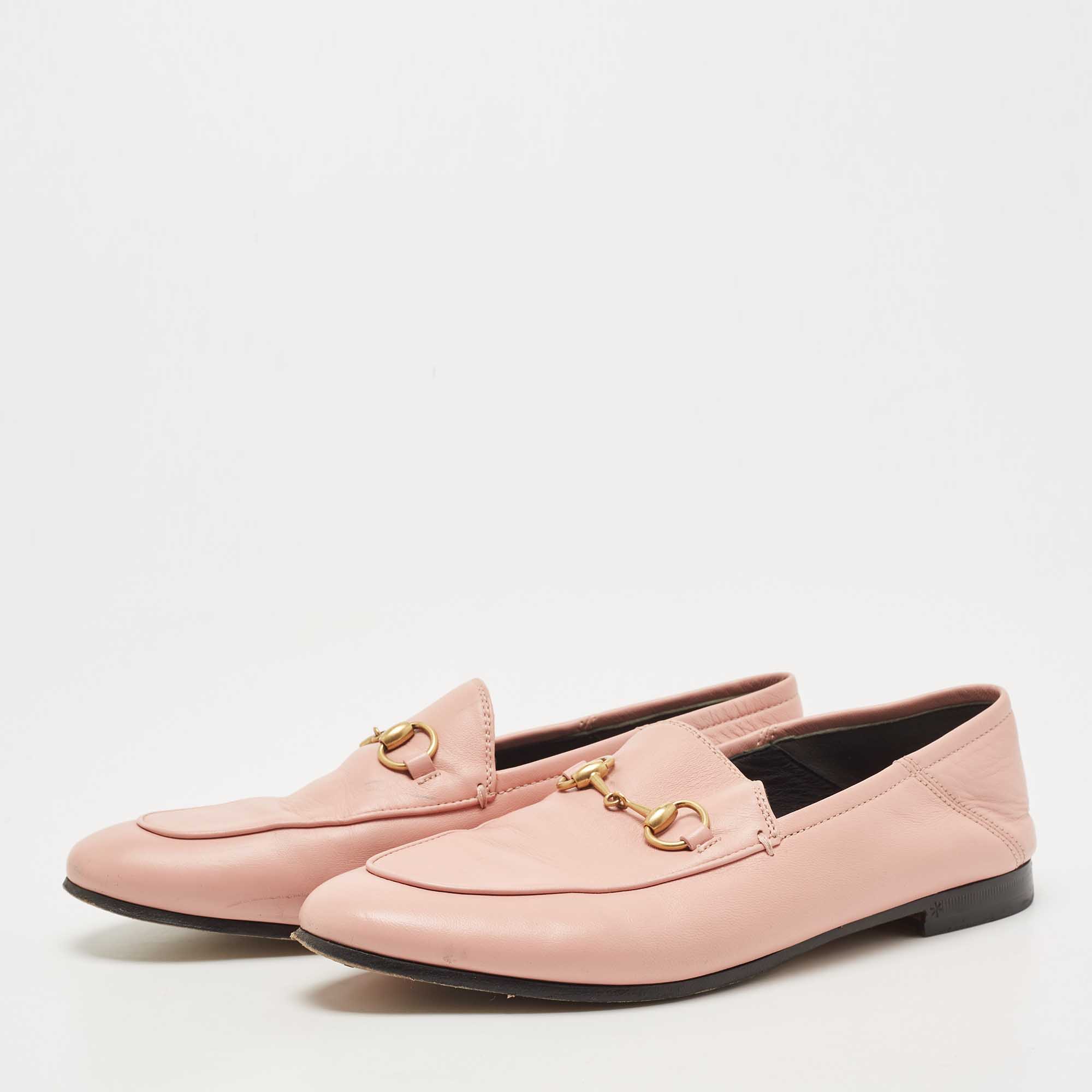 

Gucci Pink Leather Jordaan Loafers Size