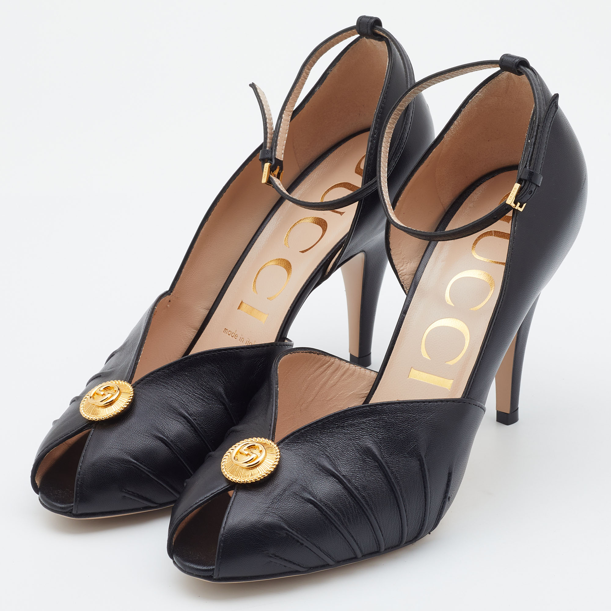 

Gucci Black Leather Ankle Strap Peep Toe Sandals Size