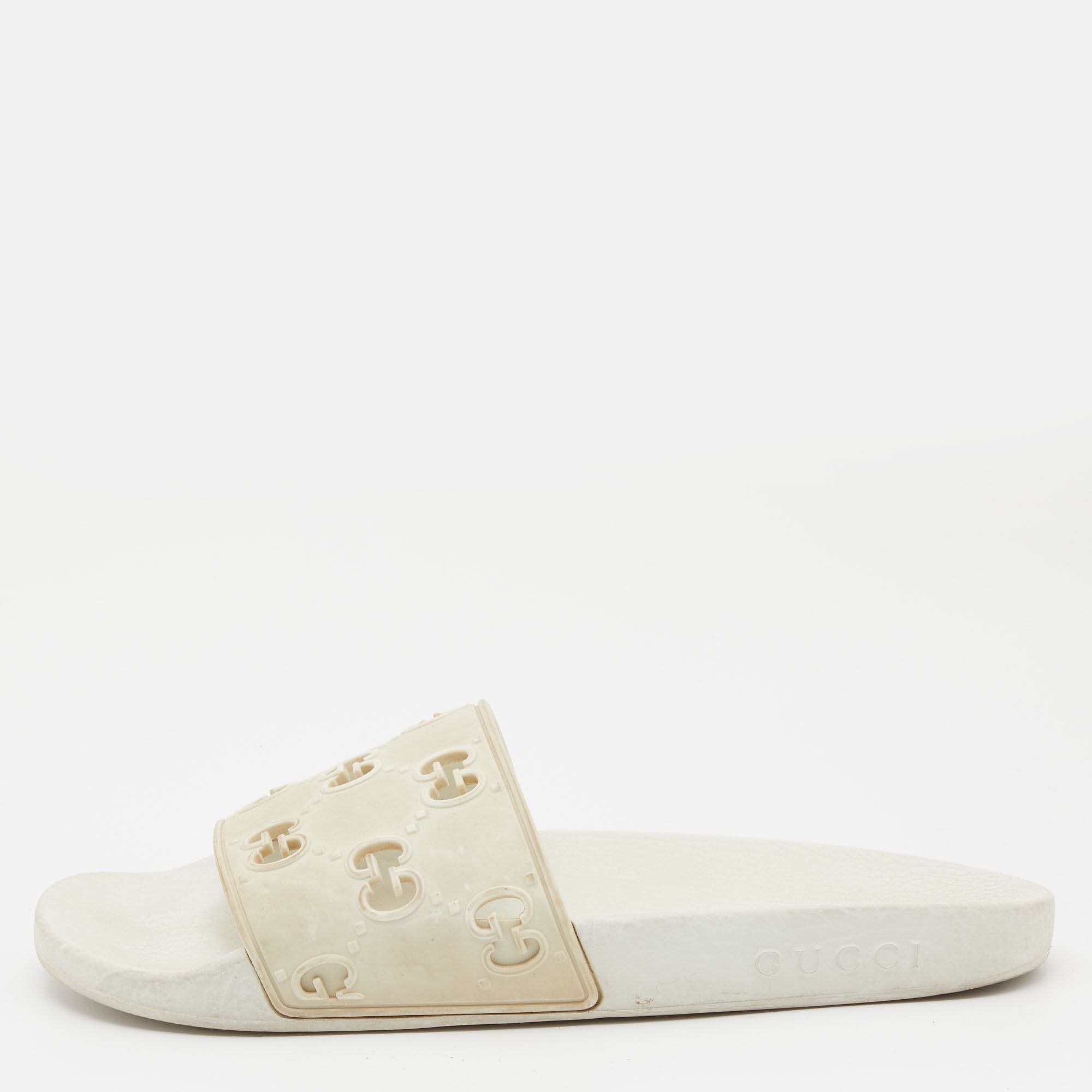 Pre-owned Gucci White Gg Laser Cut Rubber Slides Size 38