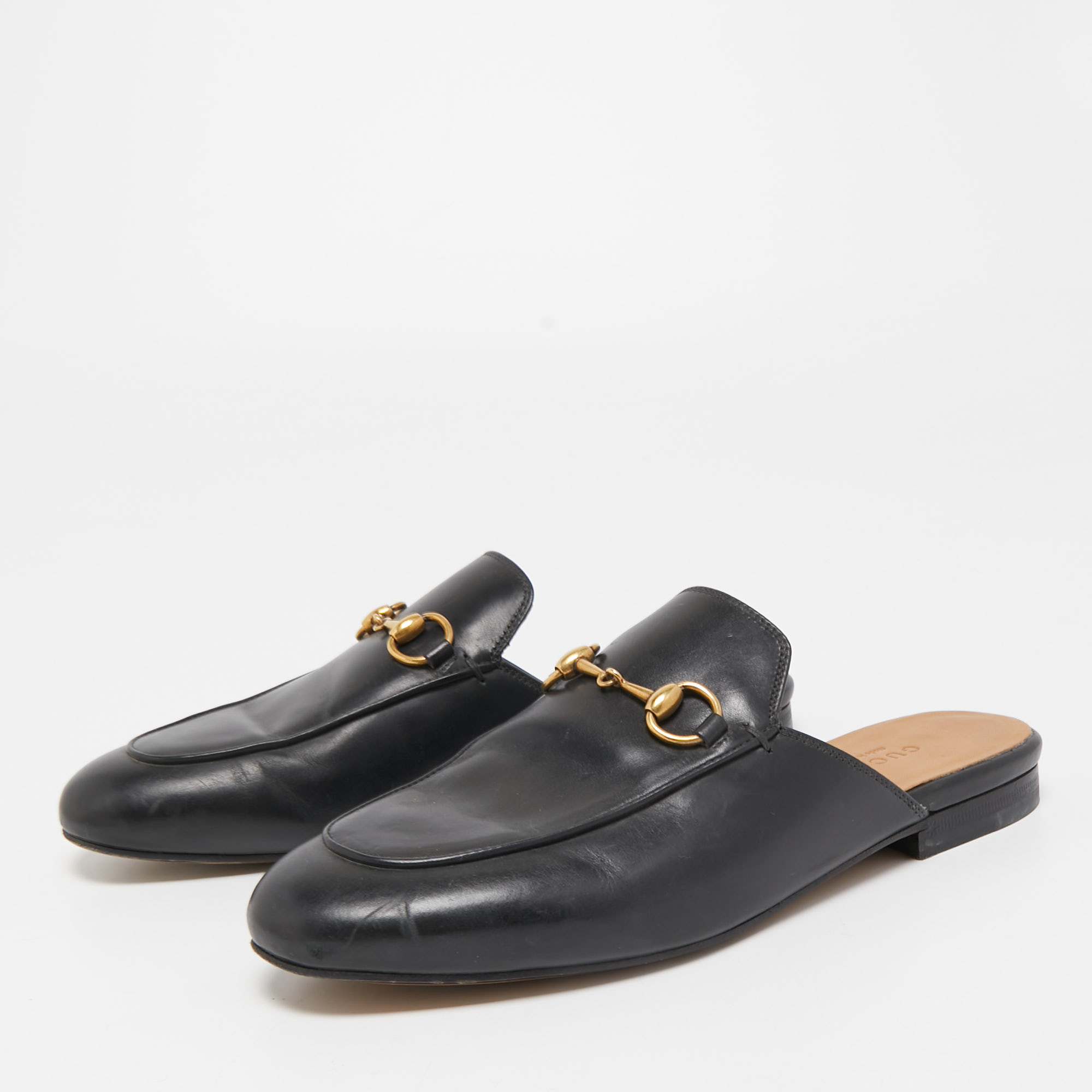 

Gucci Black Leather Princetown Mules Size
