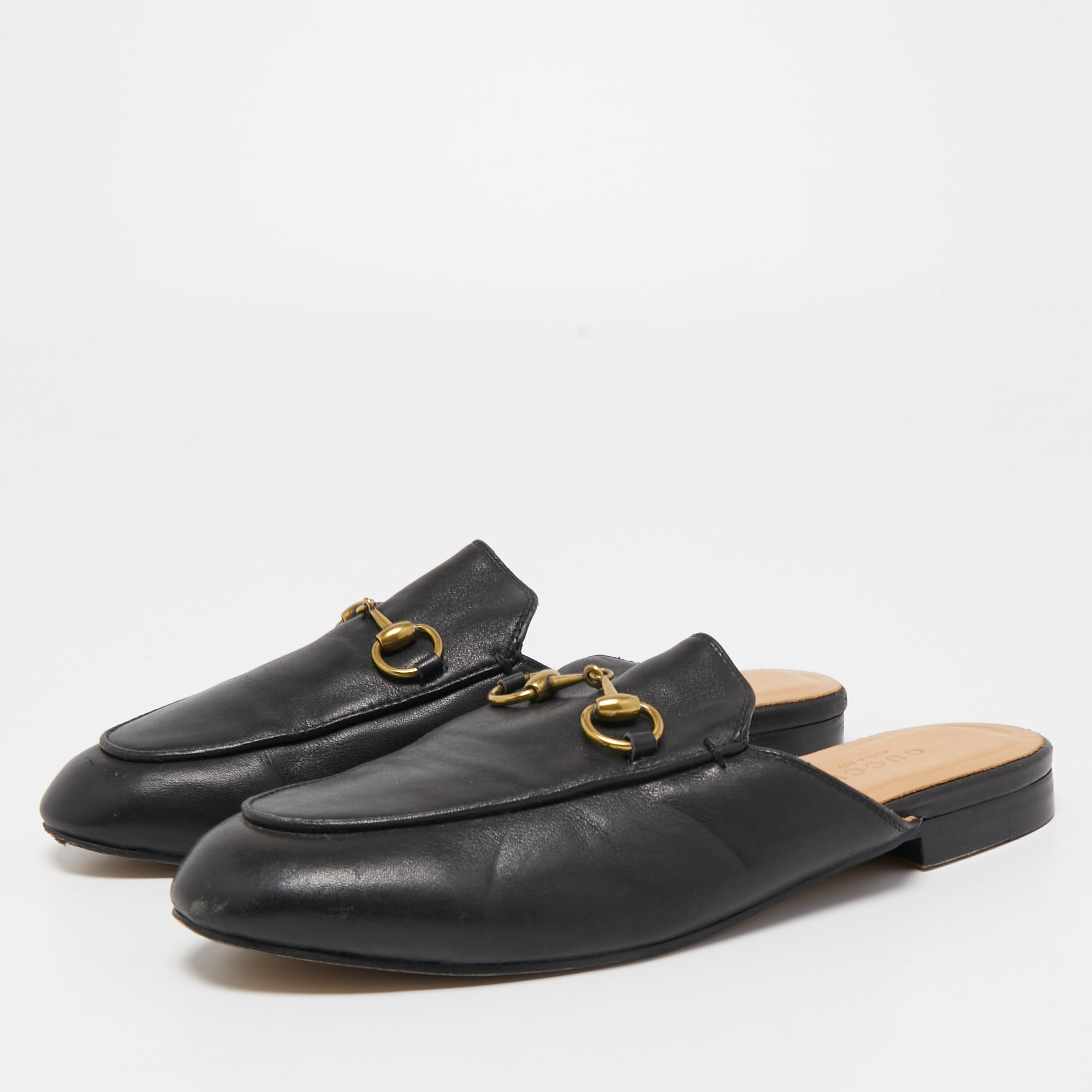 

Gucci Black Leather Princetown Flat Mules Size