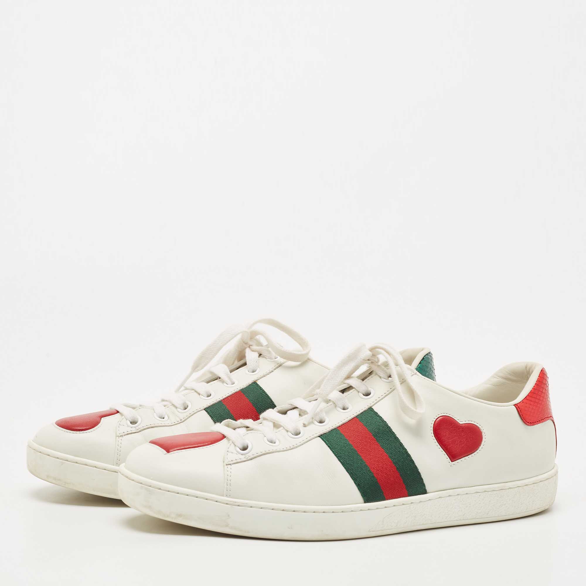 

Gucci White/Red Leather Heart Ace Low Top Sneakers Size
