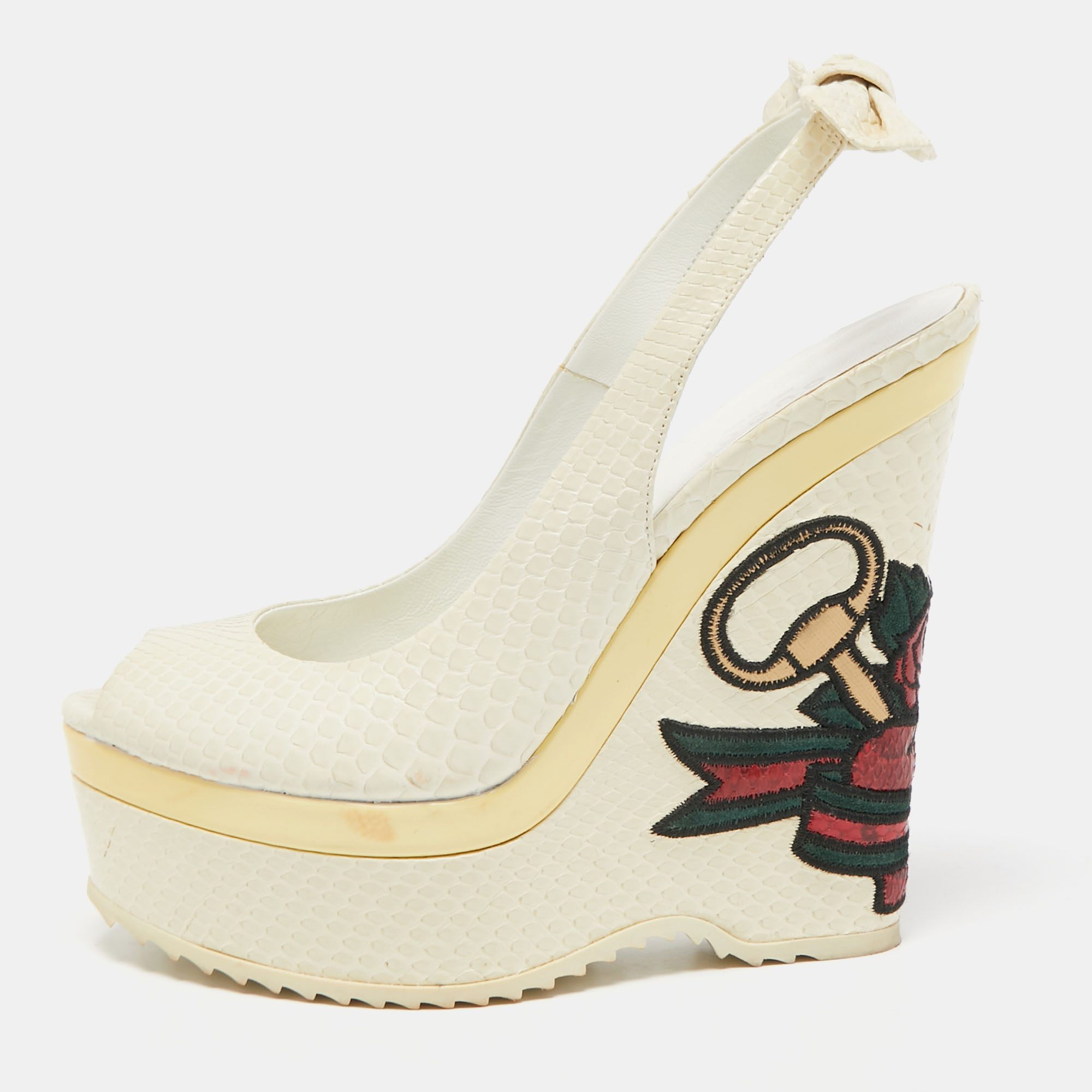 Gucci White Leather Espadrille Wedge Sandals Size 7.5/38 - Yoogi's Closet