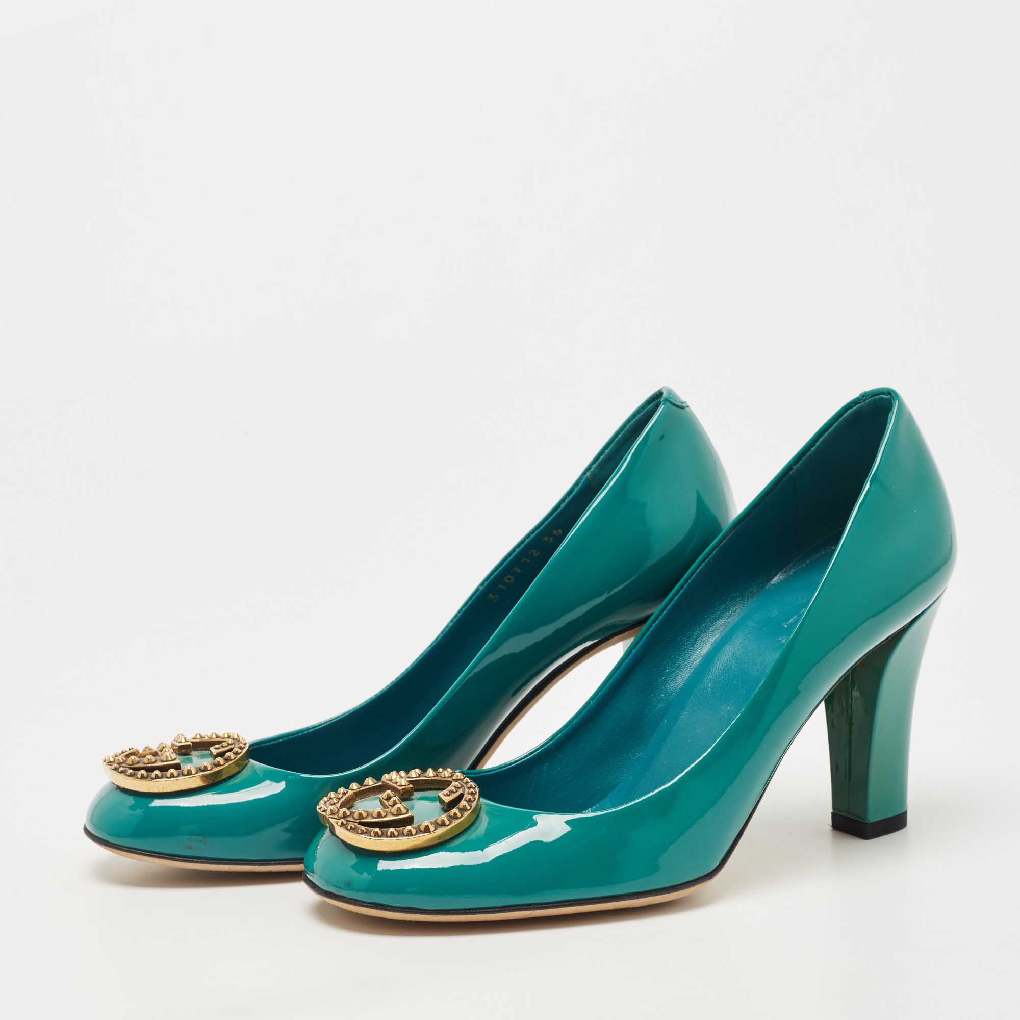 

Gucci Green Patent Leather Studded Interlocking G Pumps Size