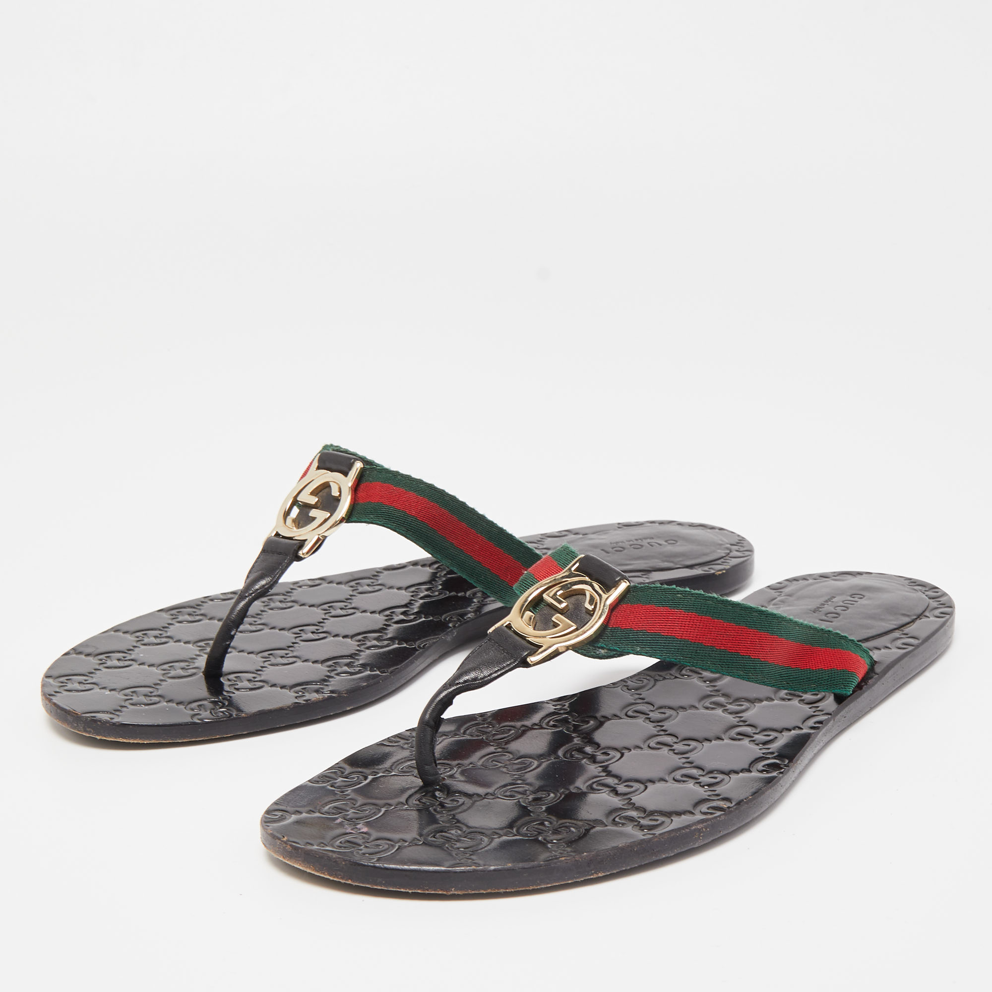 

Gucci Black Leather GG Web Thong Sandals Size