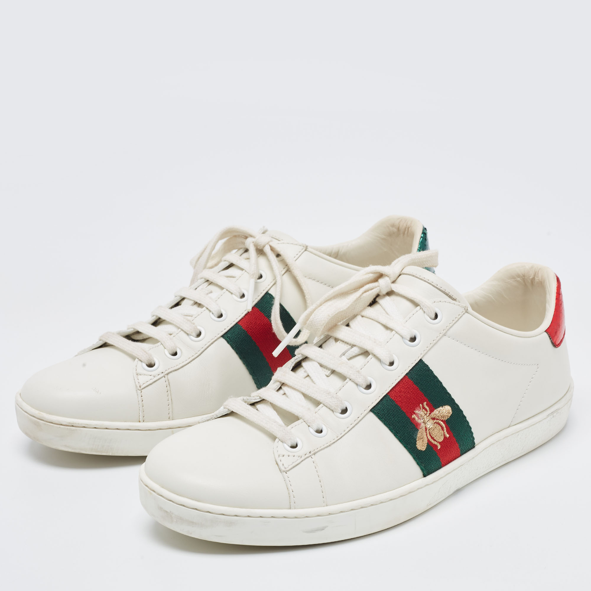 

Gucci White Leather Embroidered Bee Ace Sneakers Size