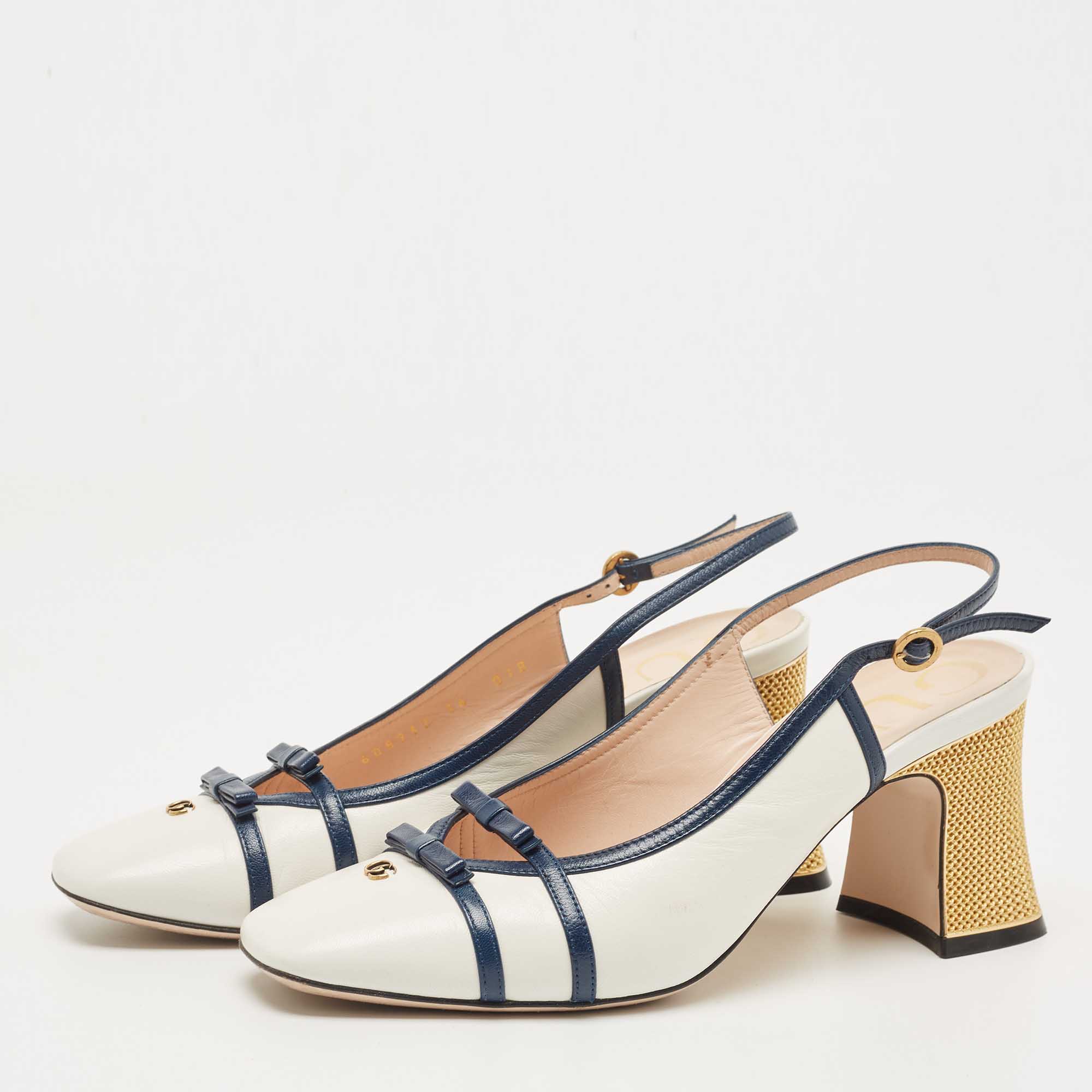 

Gucci White/Navy Blue Leather Double Bow Slingback Pumps Size