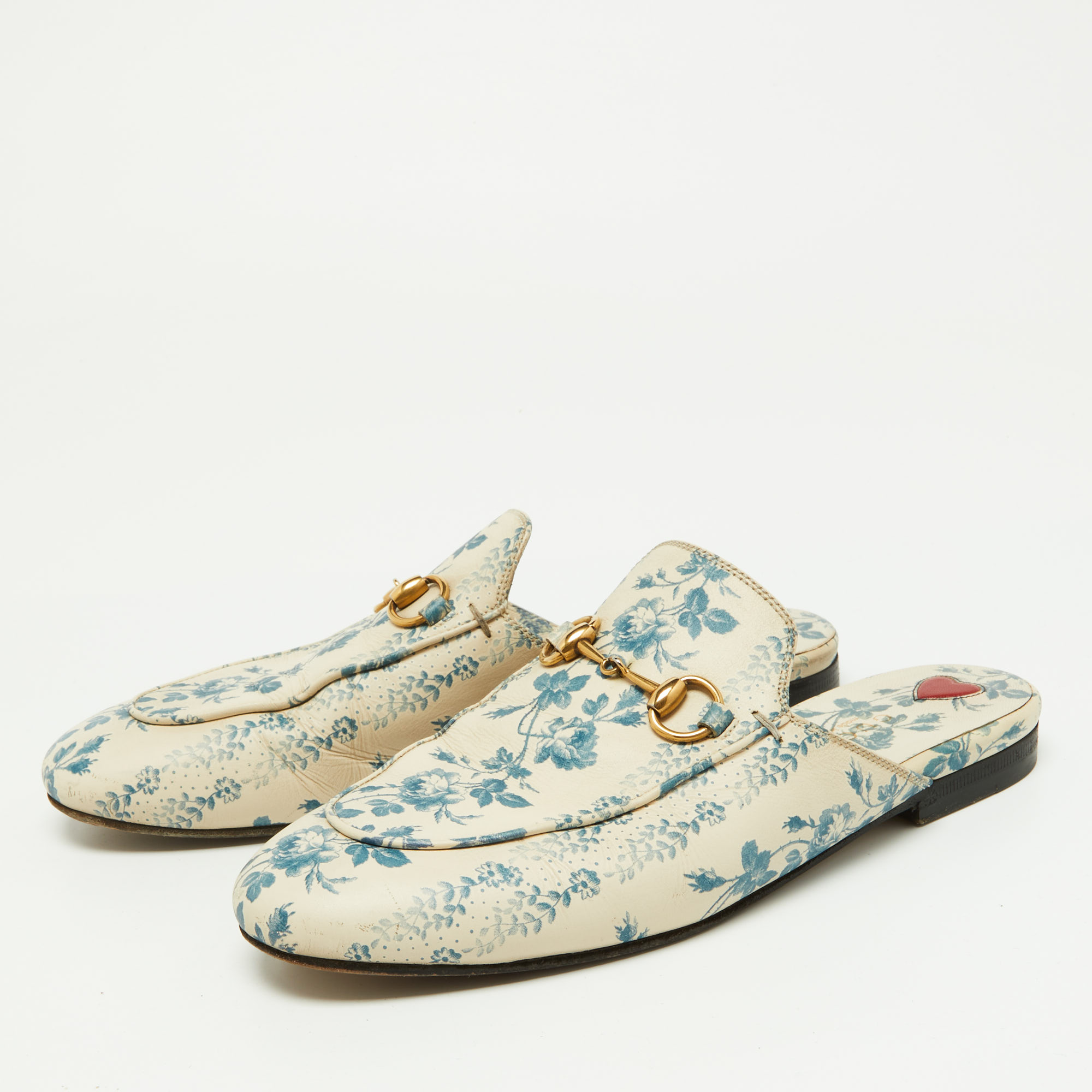 

Gucci Blue/White Leather Floral Princetown Mules Size