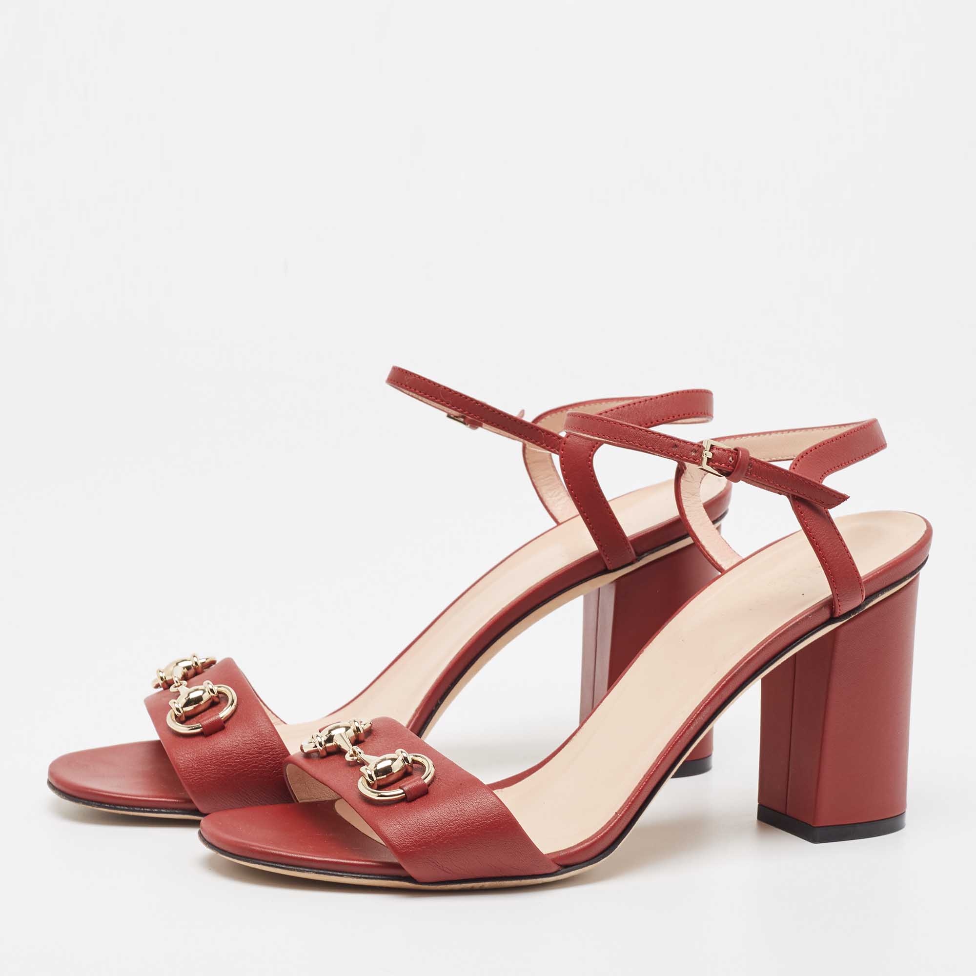 

Gucci Red Leather Horsebit Block Heel Ankle Strap Sandals Size, Burgundy