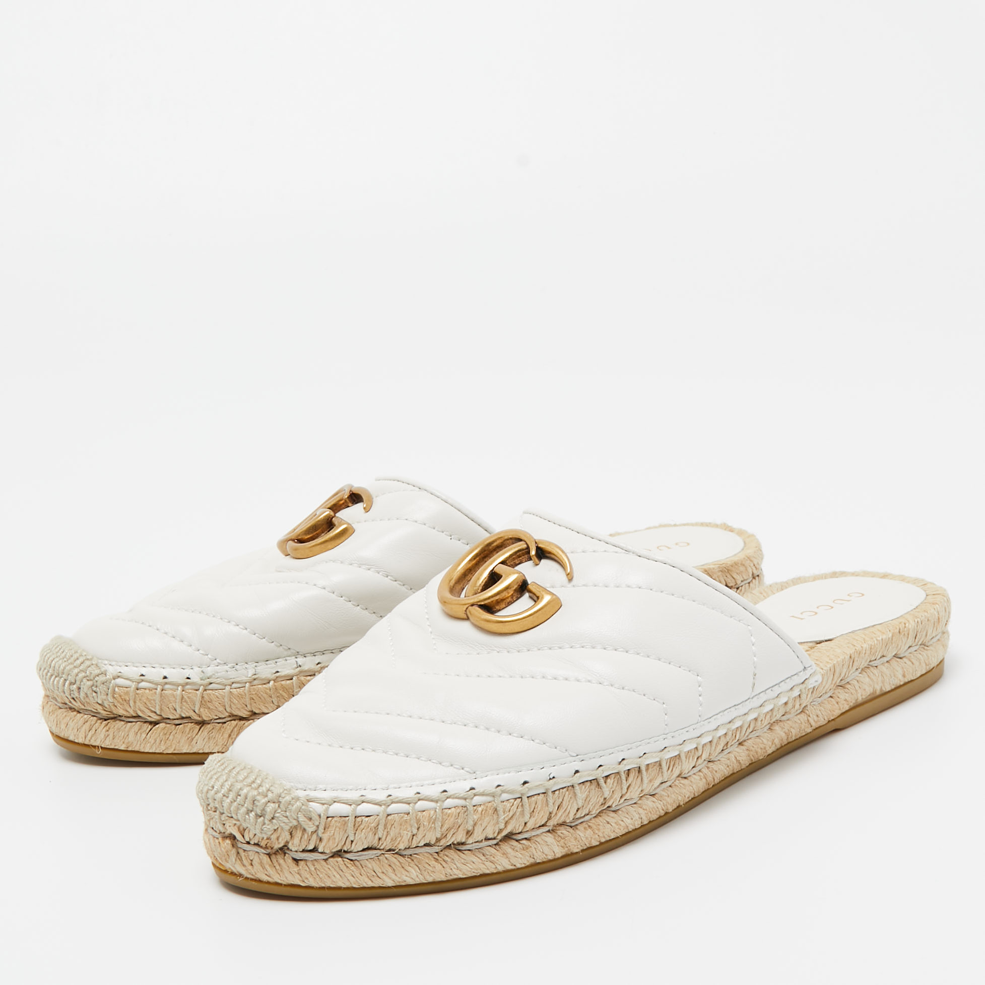 

Gucci White Leather GG Marmont Espadrille Mules Size