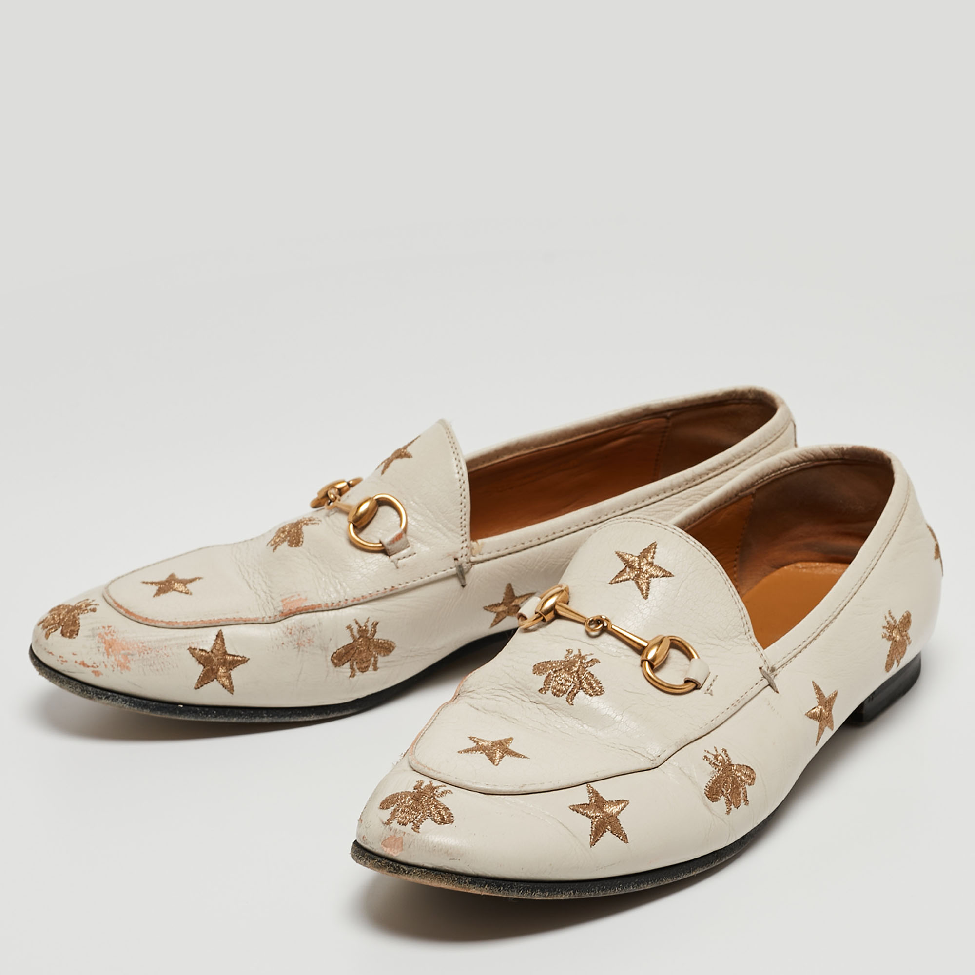 

Gucci Cream Leather Bee & Star Embroidered Jordaan Loafers Size