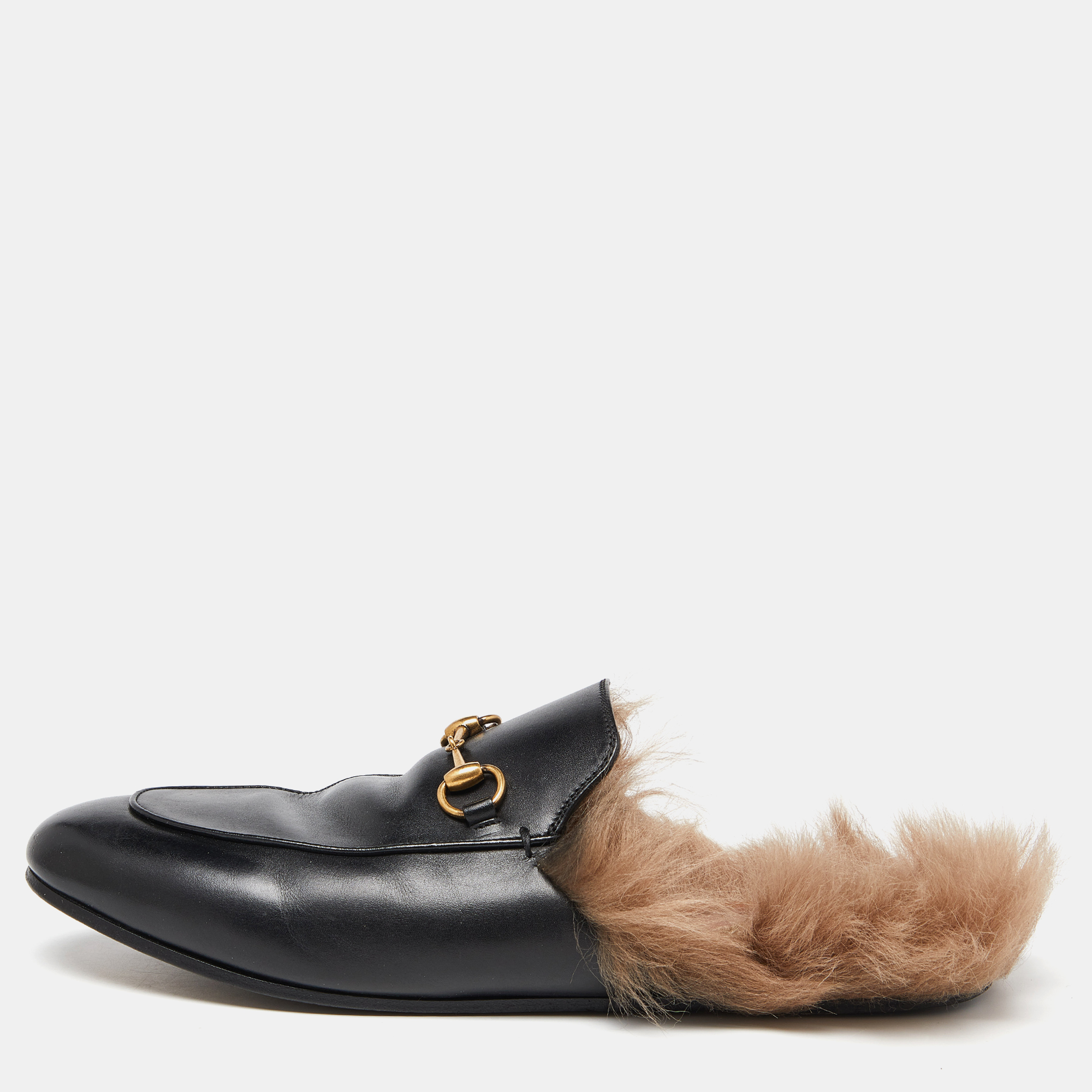 Pre-owned Gucci Black Leather And Fur Princetown Flat Mules Size 41