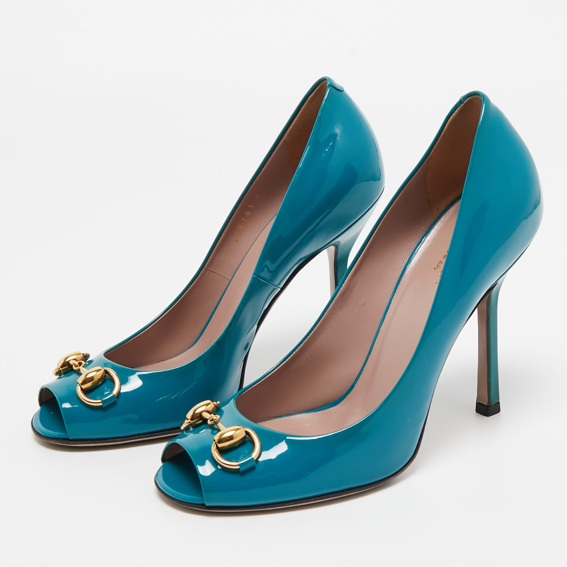 

Gucci teal Patent Leather Horsebit Pumps Size, Blue