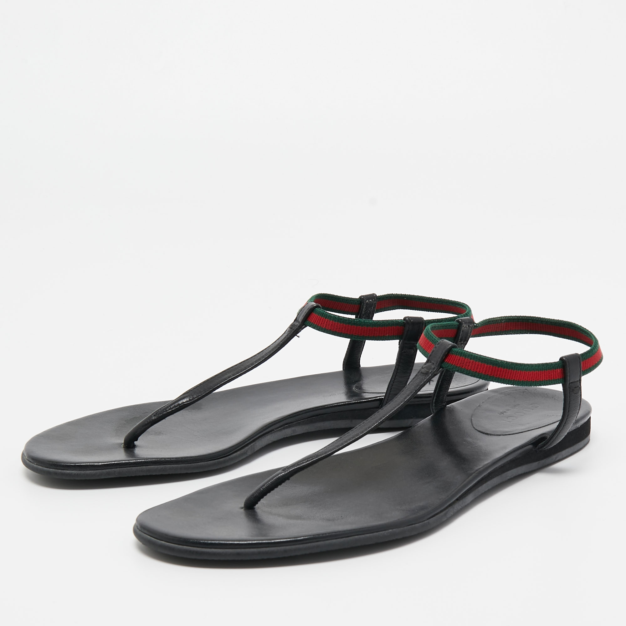 

Gucci Black Leather Areia Thong Sandals Size