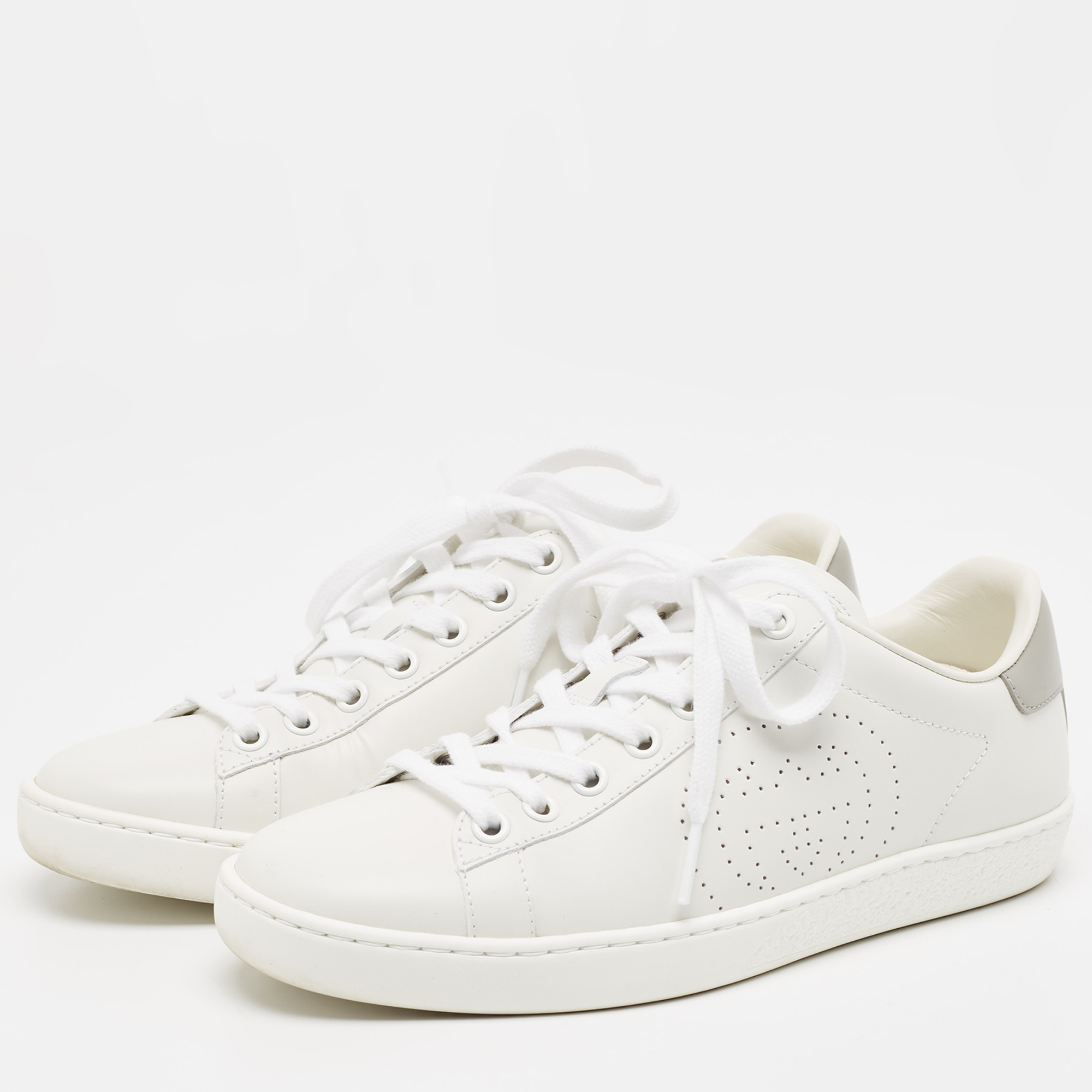 

Gucci White/Grey Leather Interlocking G Ace Sneakers Size
