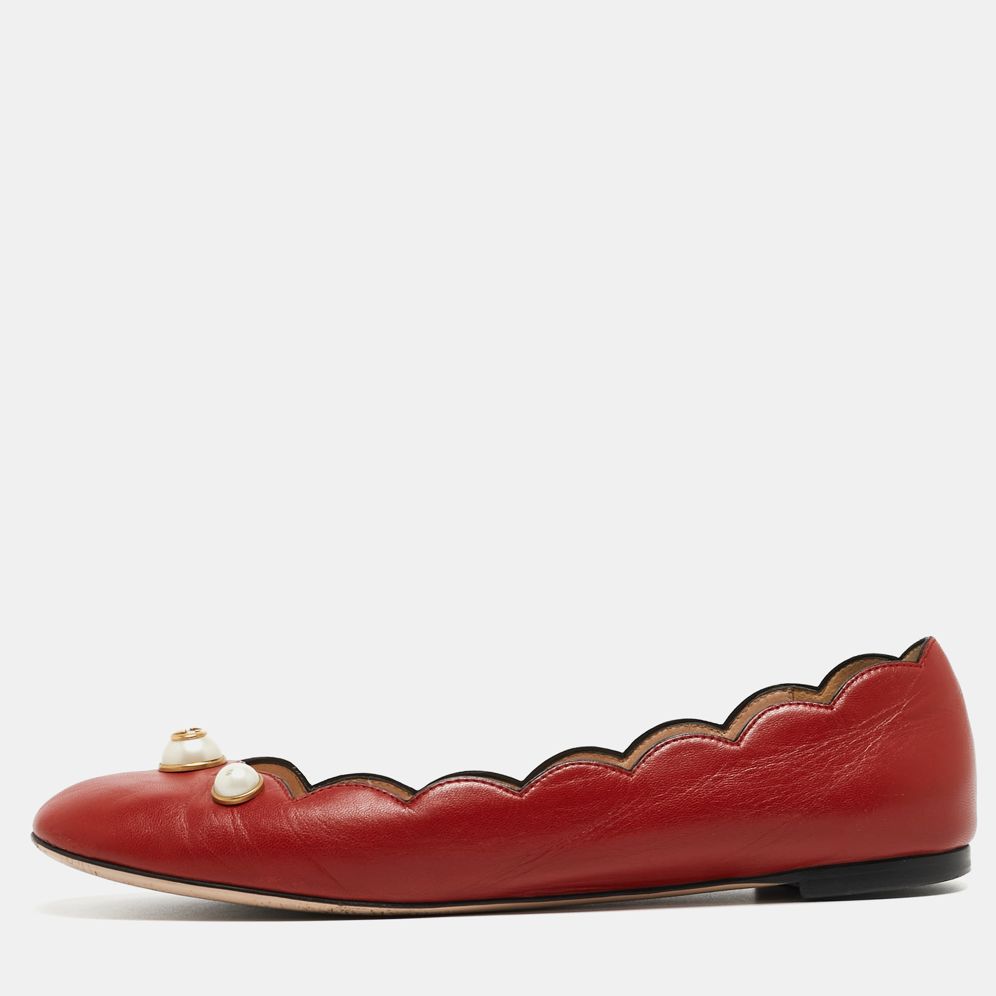 Pre-owned Gucci Red Scalloped Leather Interlocking G Faux Pearl Ballet Flats Size 40