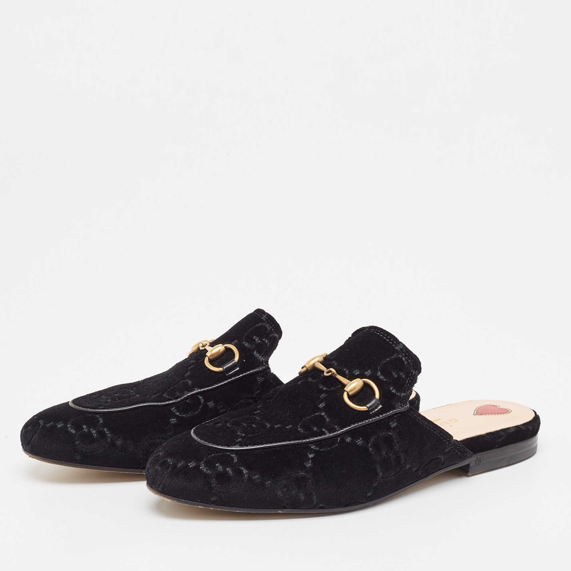 

Gucci Black GG Velvet Princetown Flat Mules Size