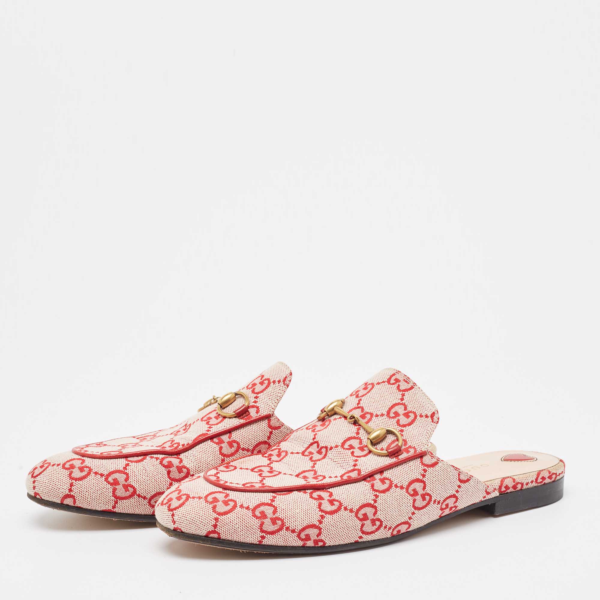 

Gucci White/Red GG Canvas Princetown Flat Mules Size