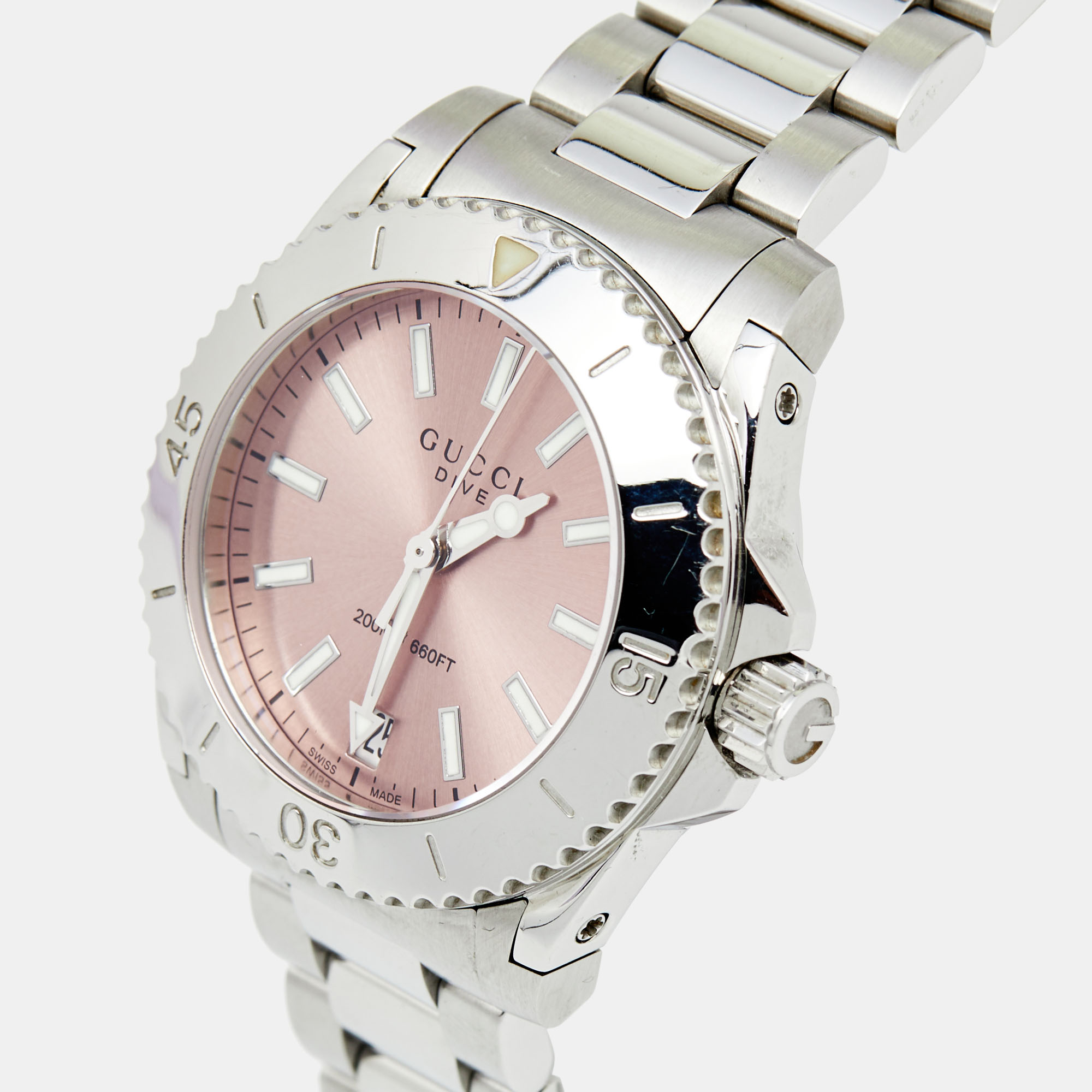 

Gucci Pink Stainless Steel Dive YA136401 Women's Wristwatch