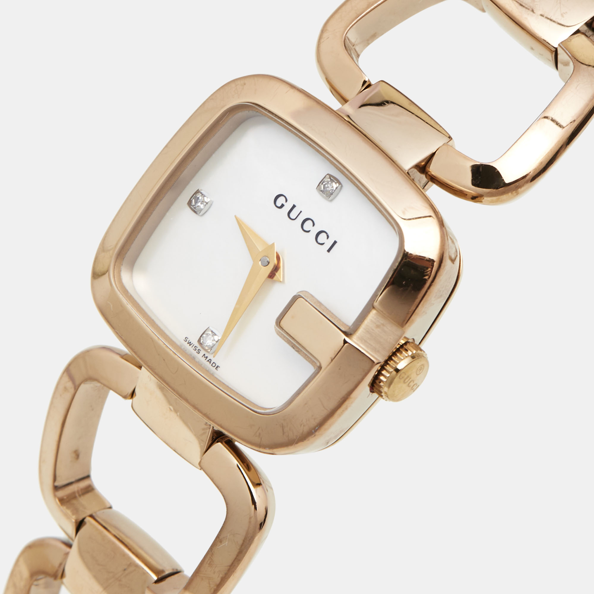 

Gucci White Mother of Pearl Gold PVD Coated Stainless Steel Diamond G Series, Brown