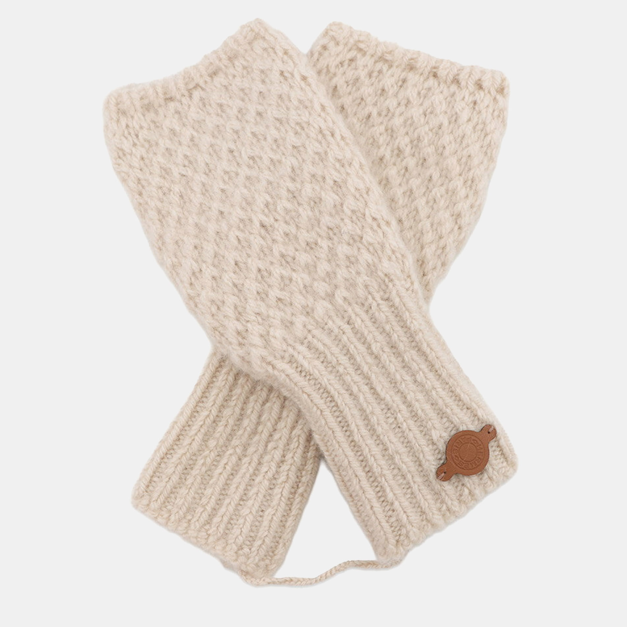 

Hermes Lou Grove Almond/Gold Cashmere 85% Mohair 15% Size, Cream