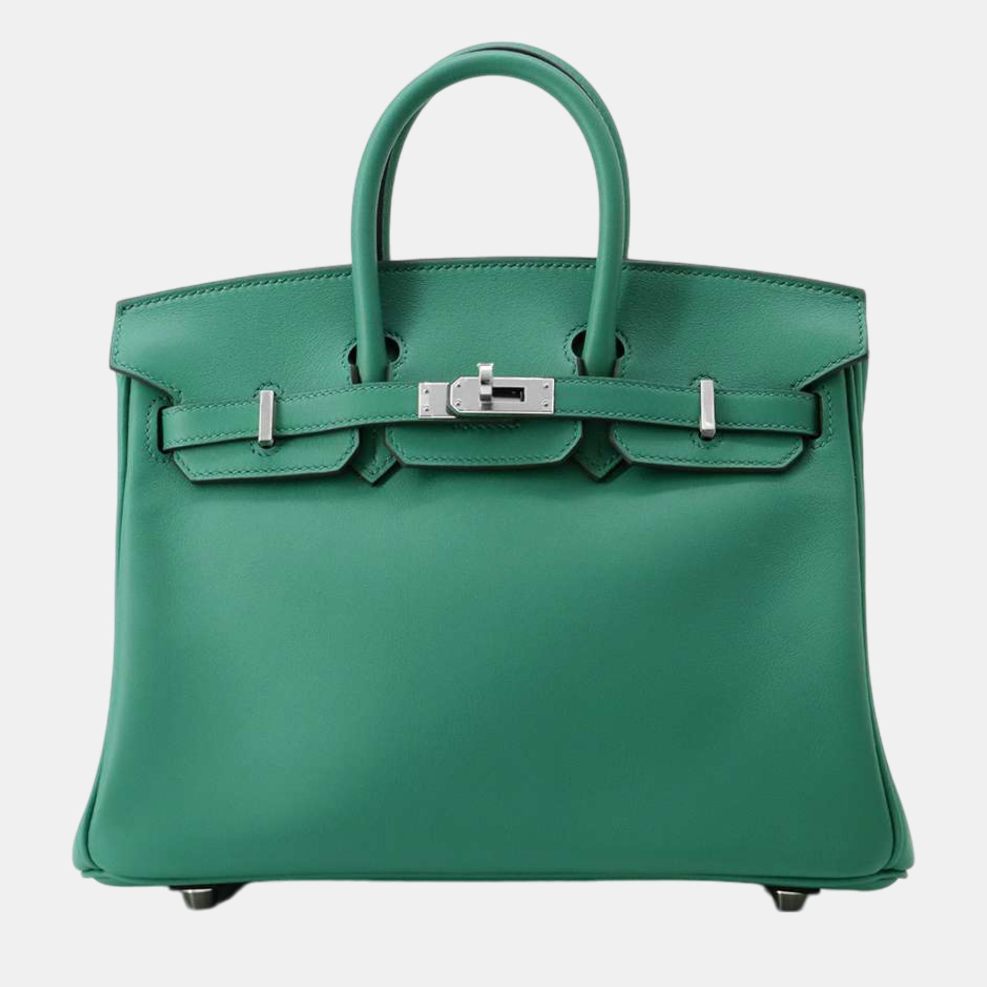 

Hermes Verso Vert Vertigo/Celeste Swift Leather 25 Birkin Tote Bag, Green