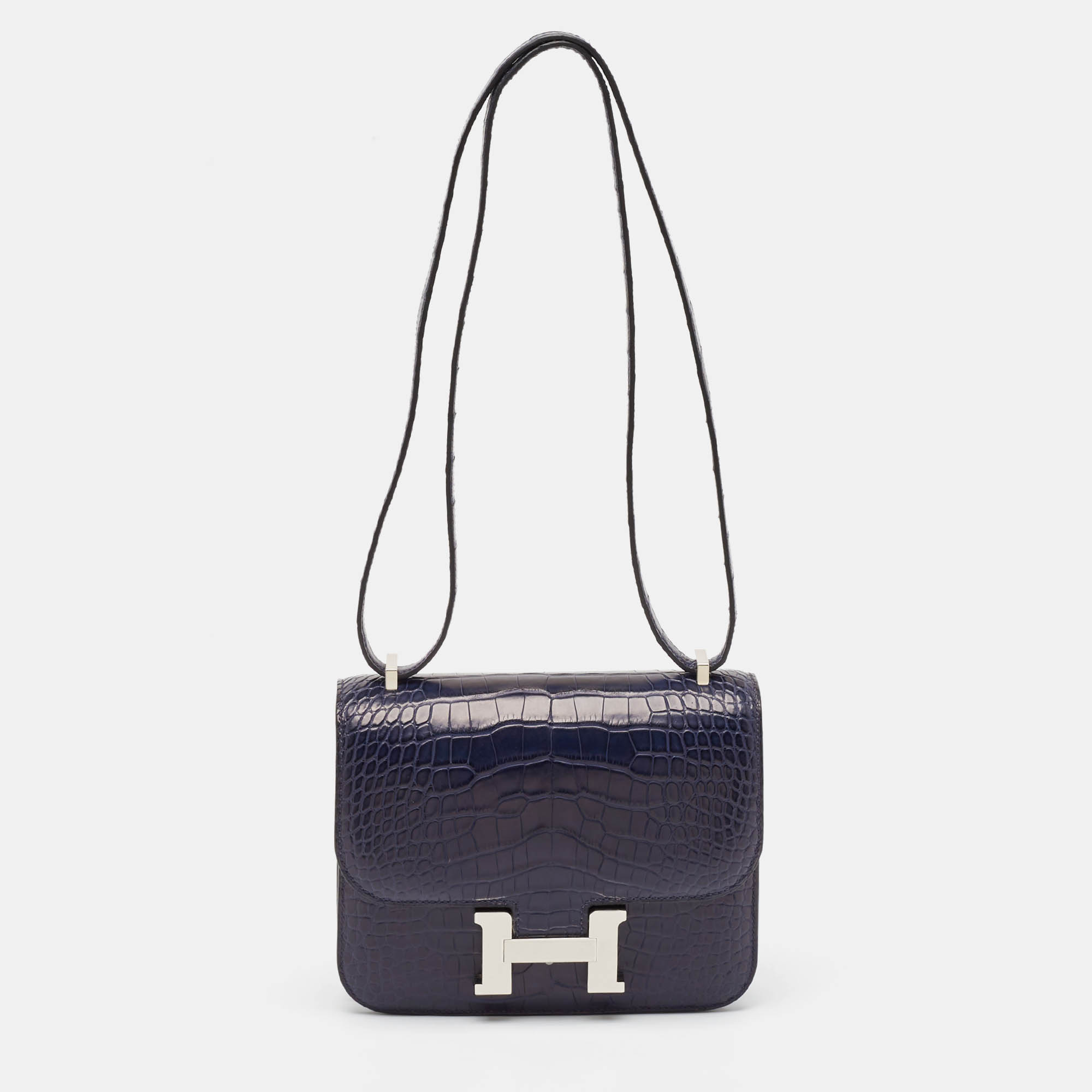 

Hermes Bleu Indigo/Rose Pourpre Matte Alligator Palladium Finish Constance 18 Mini Bag, Blue