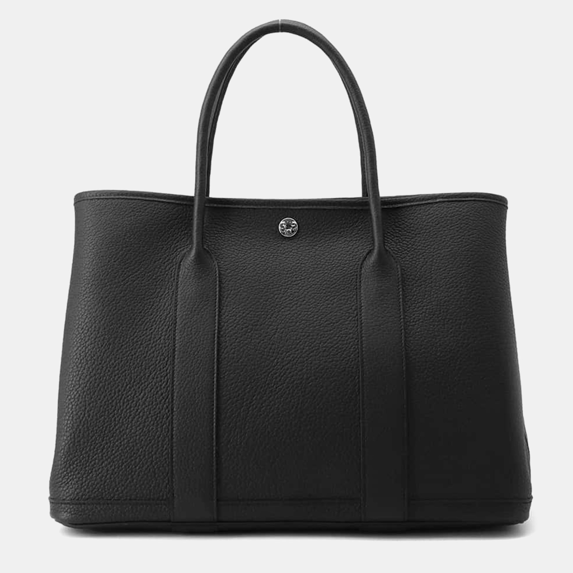 

Hermes Black Negonda Leather Garden Party Size Pm bag