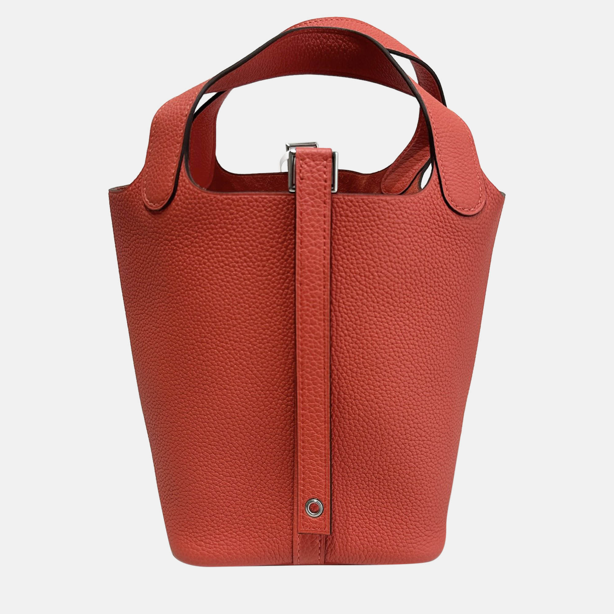 

Hermes Flame red Tc leather Bucket 18 bag