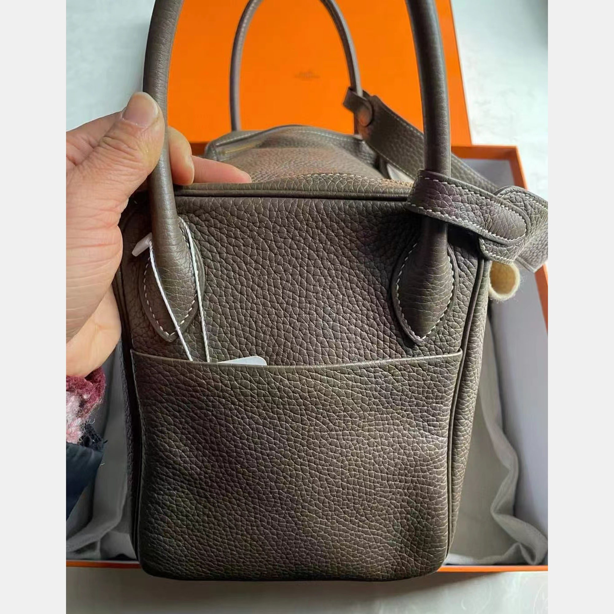 Hermes Etoupe lindy 30 bag 