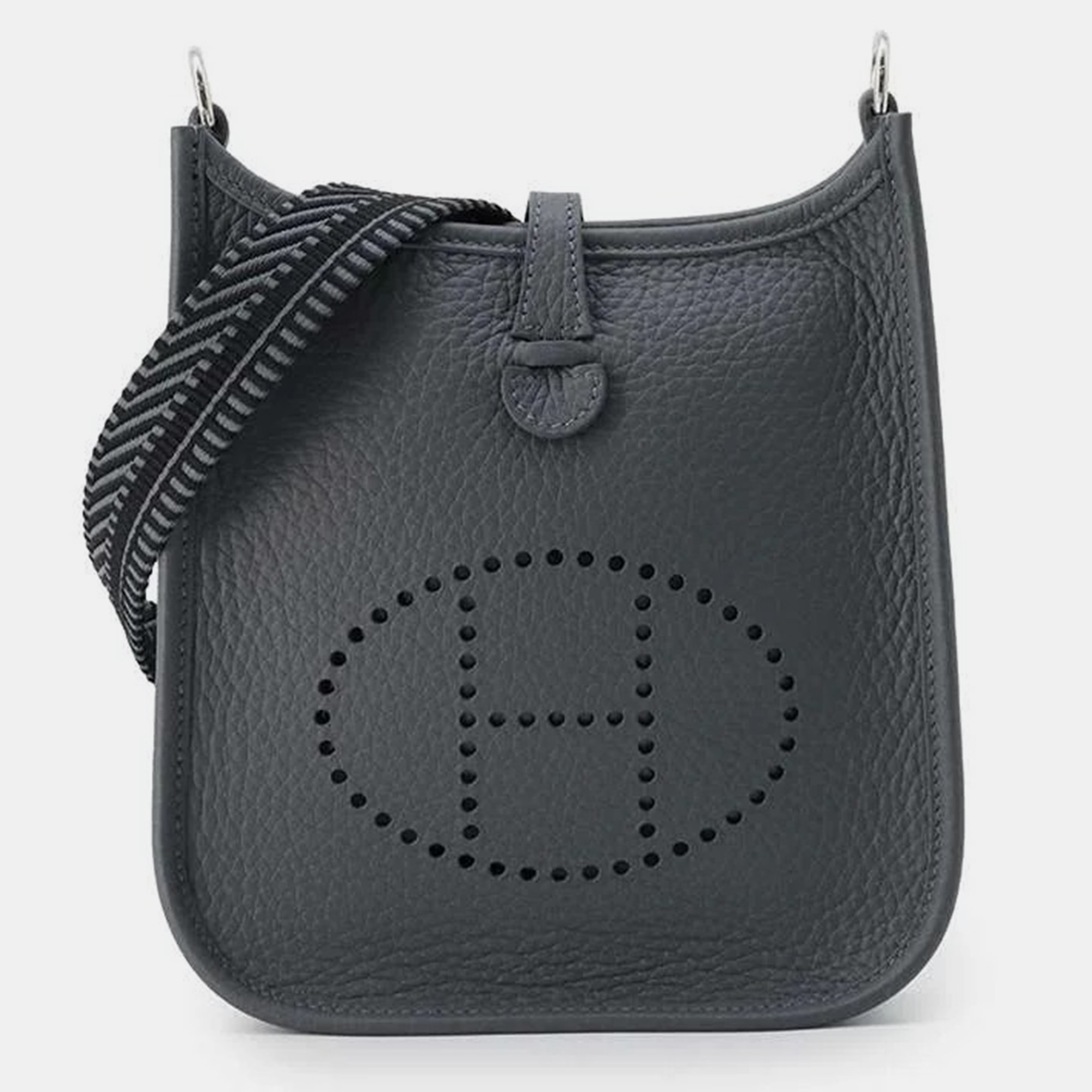 

Hermes Grimist Taurillon Clemence Leather Evelyne Amazon TPM Bag, Black