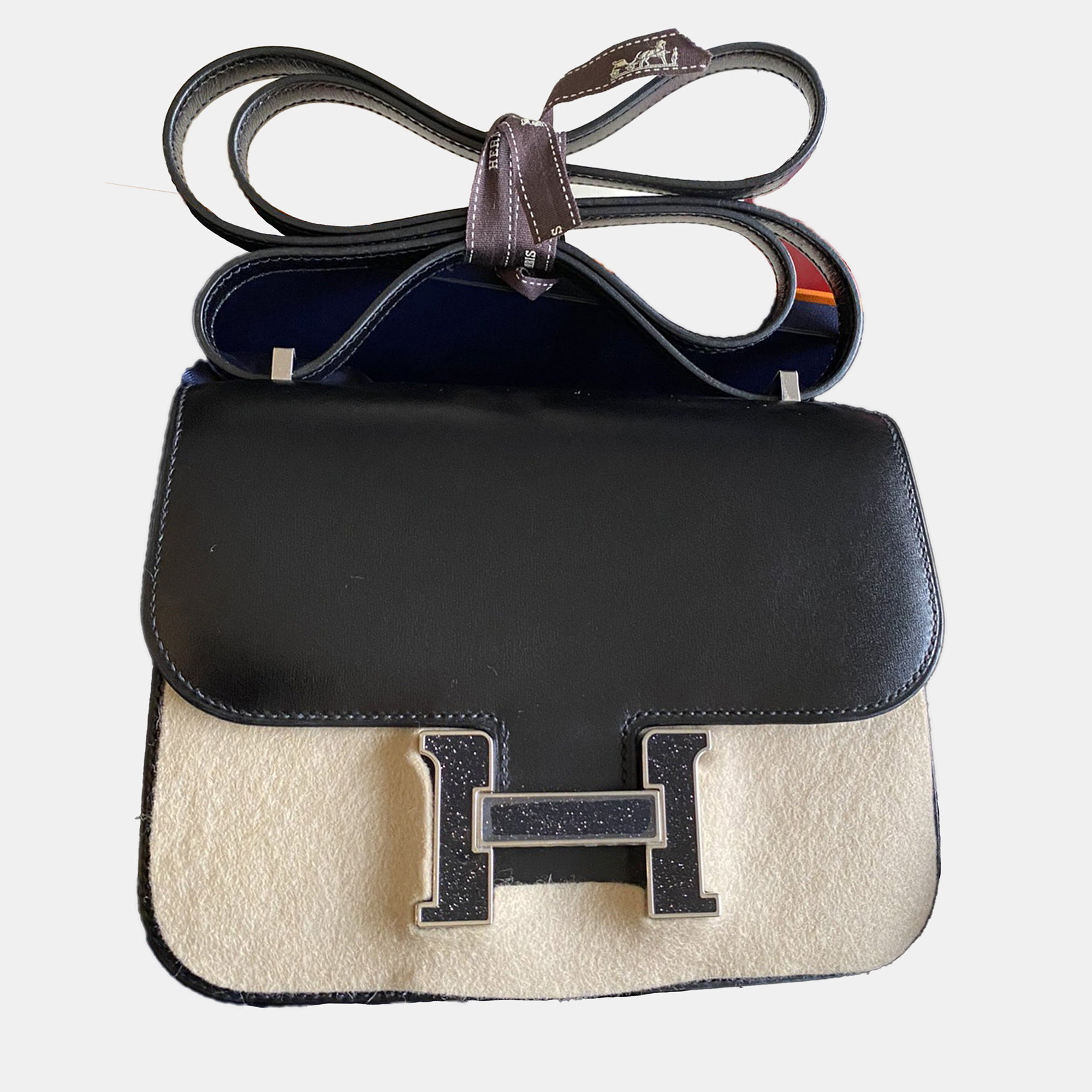 

Hermes Constance19 Black Color Box Leather Bag