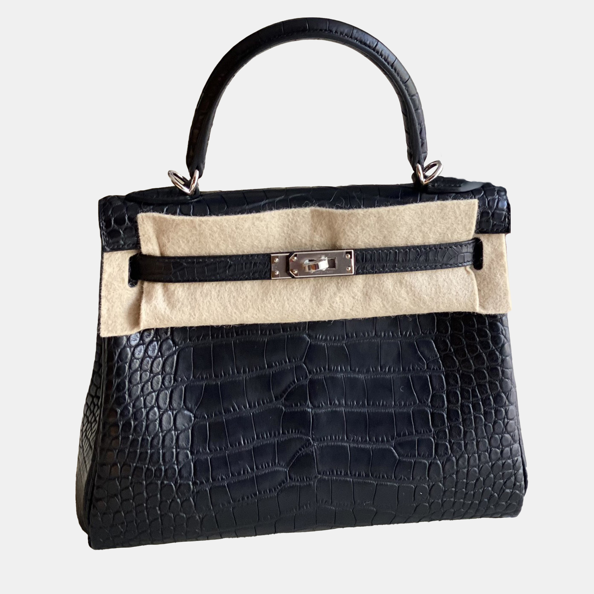 

Hermes Black Matte Crocodile Leather Kelly 25 Shoulder Bag
