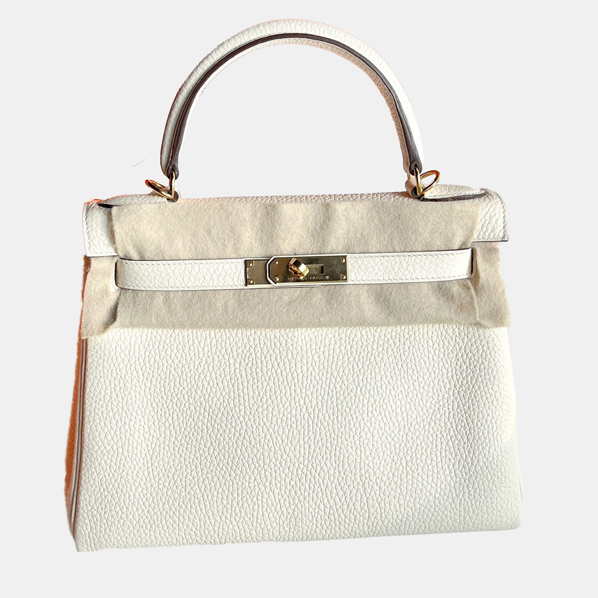 

Hermes Cream White Leather Kelly 28 Top Handle Bag